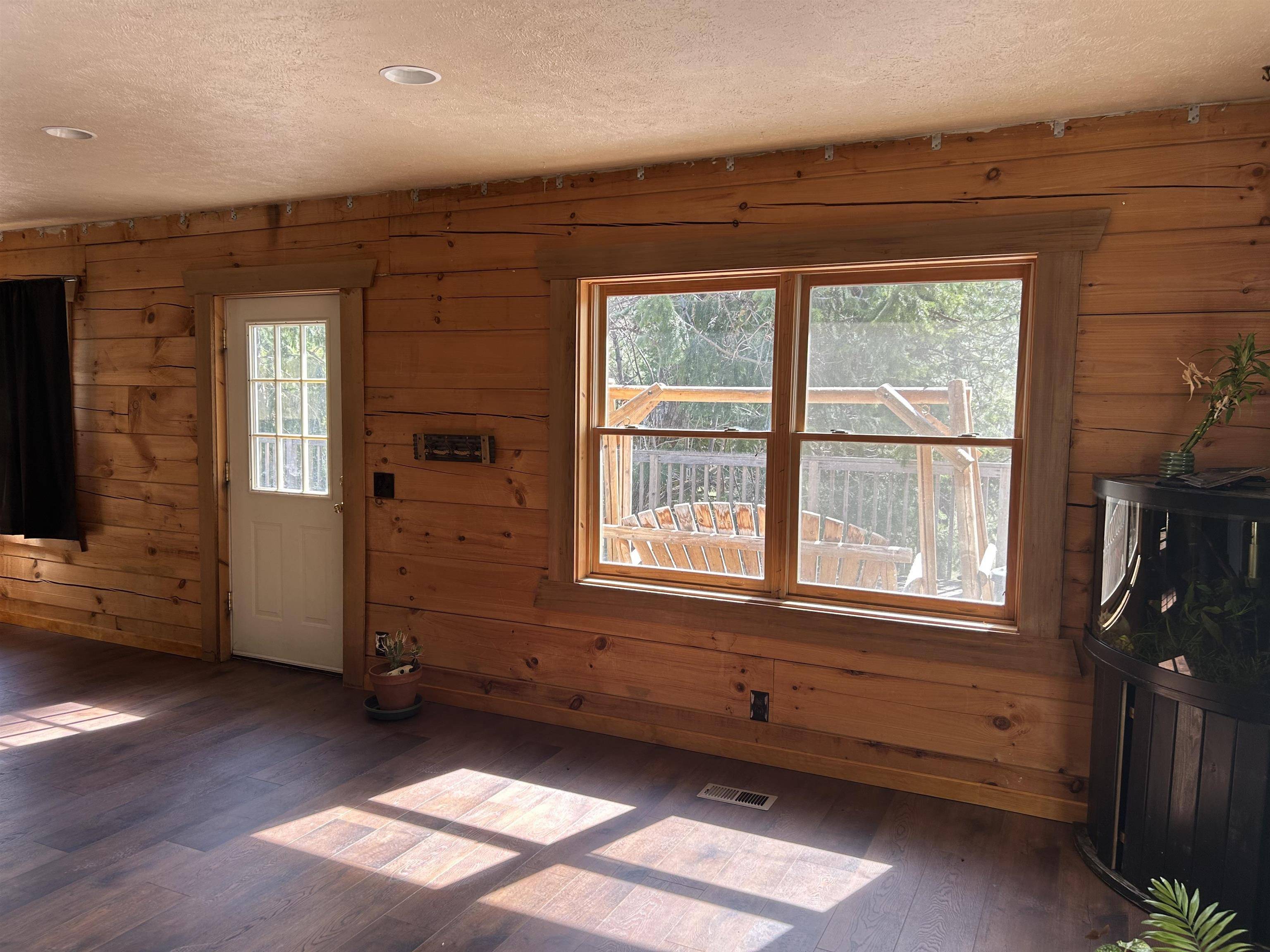 3979 Taylor Ranch WAY, Loon Lake, WA 99148