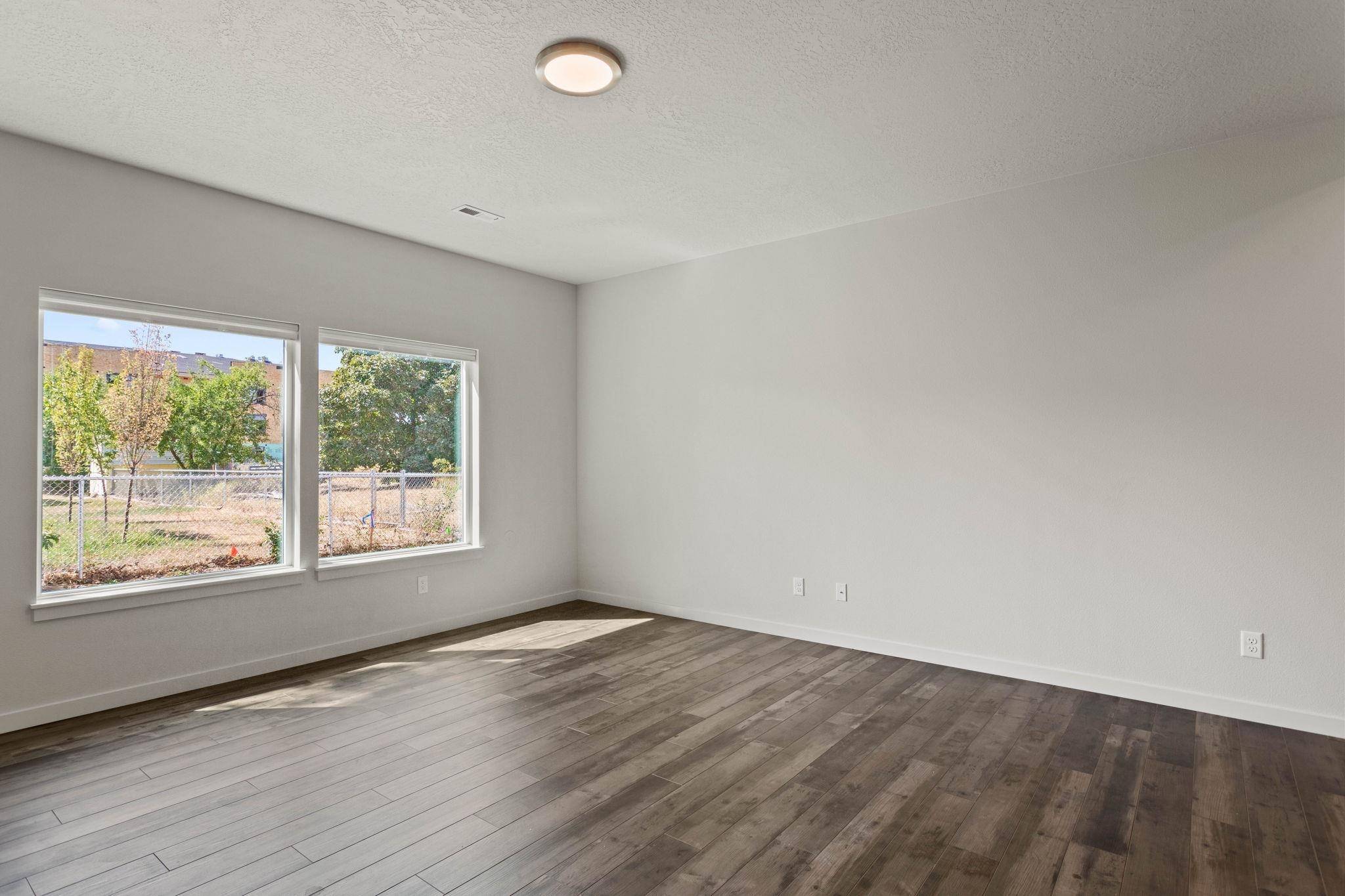 312 S Woodlawn Ln, Spokane Valley, WA 99216