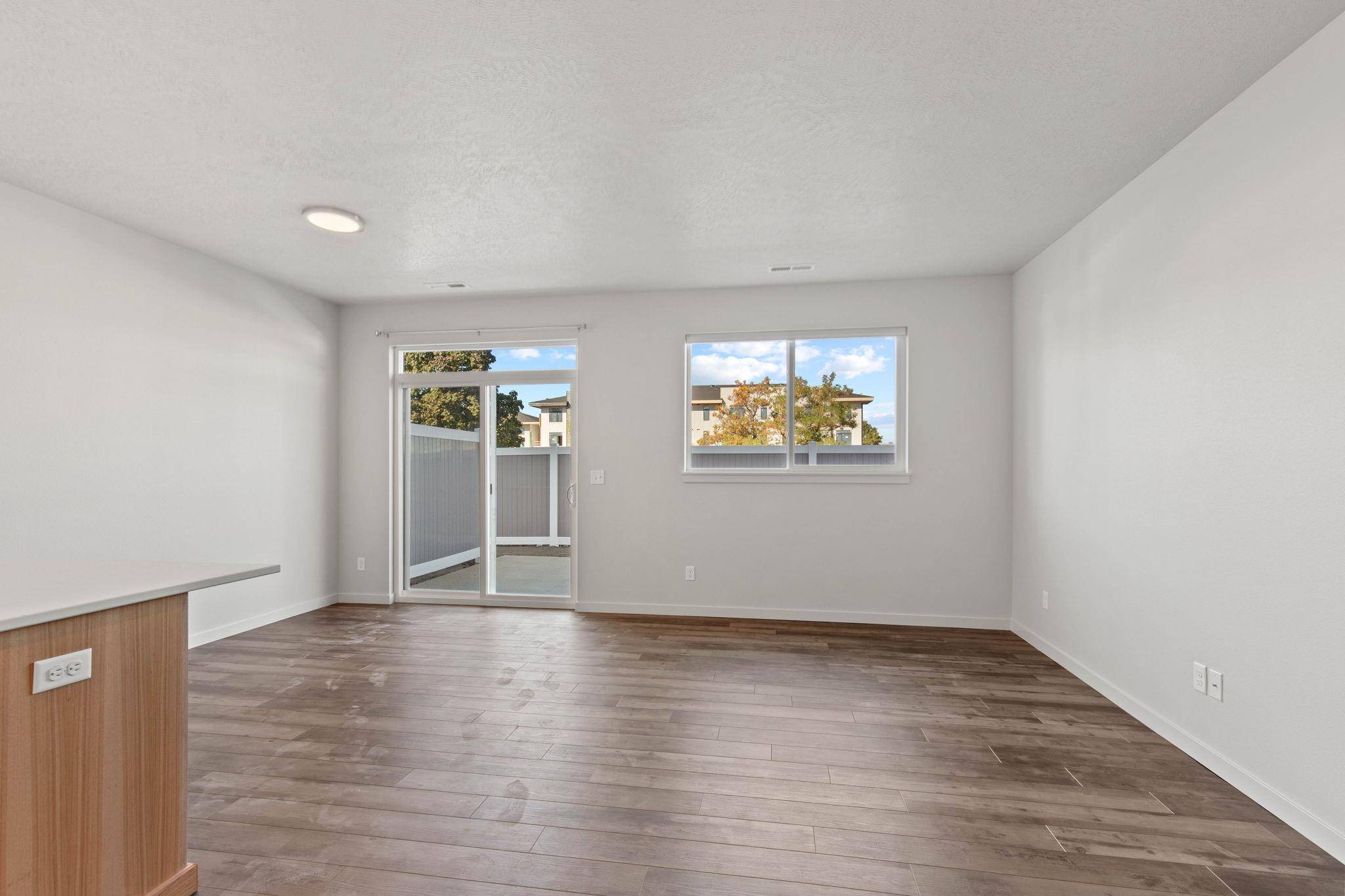 308 S Woodlawn Ln, Spokane Valley, WA 99216