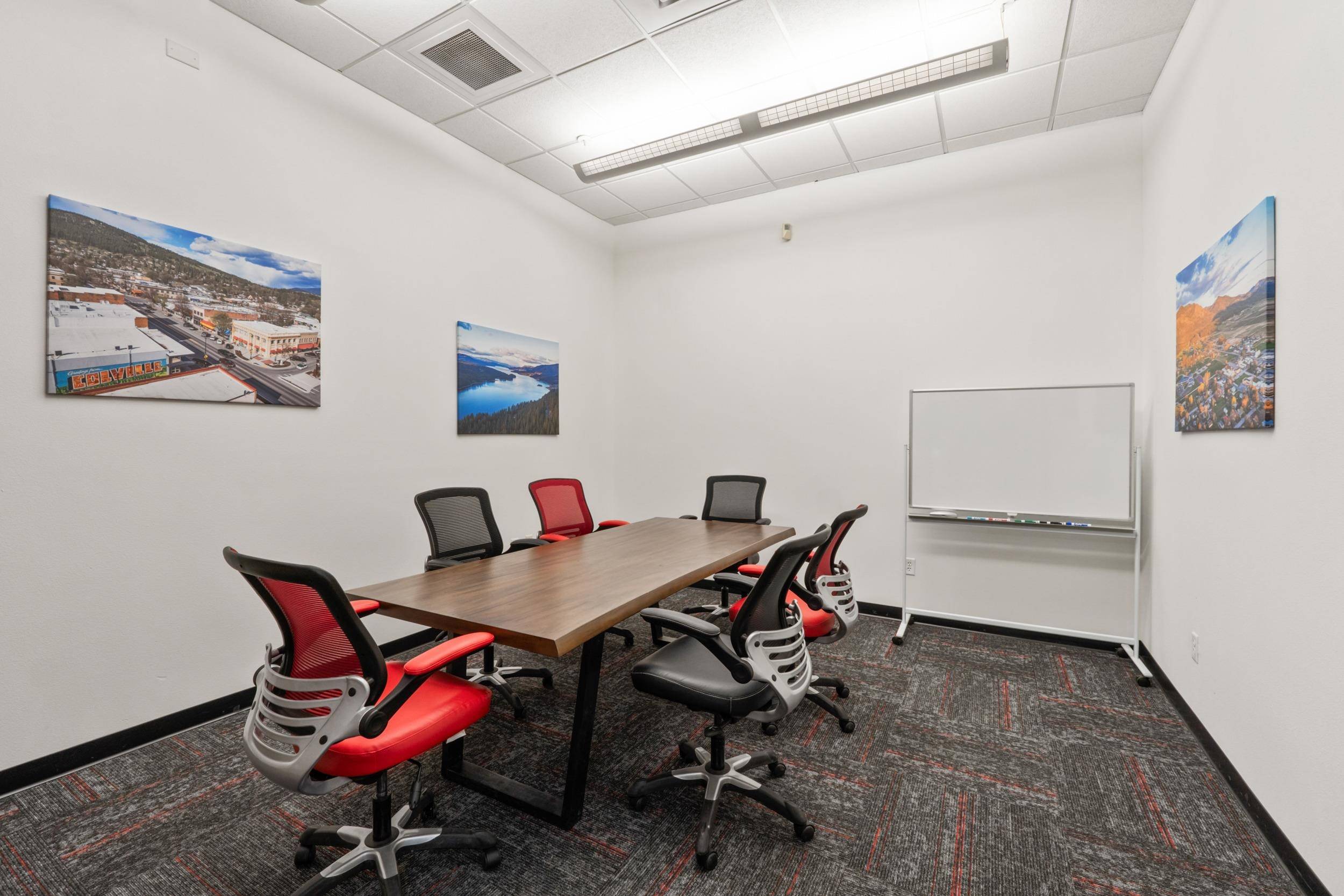 401 1/2 S Main St, Colville, WA 99114