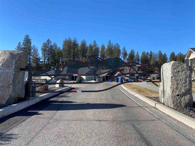58 E Center Ln, Spokane, WA 99205