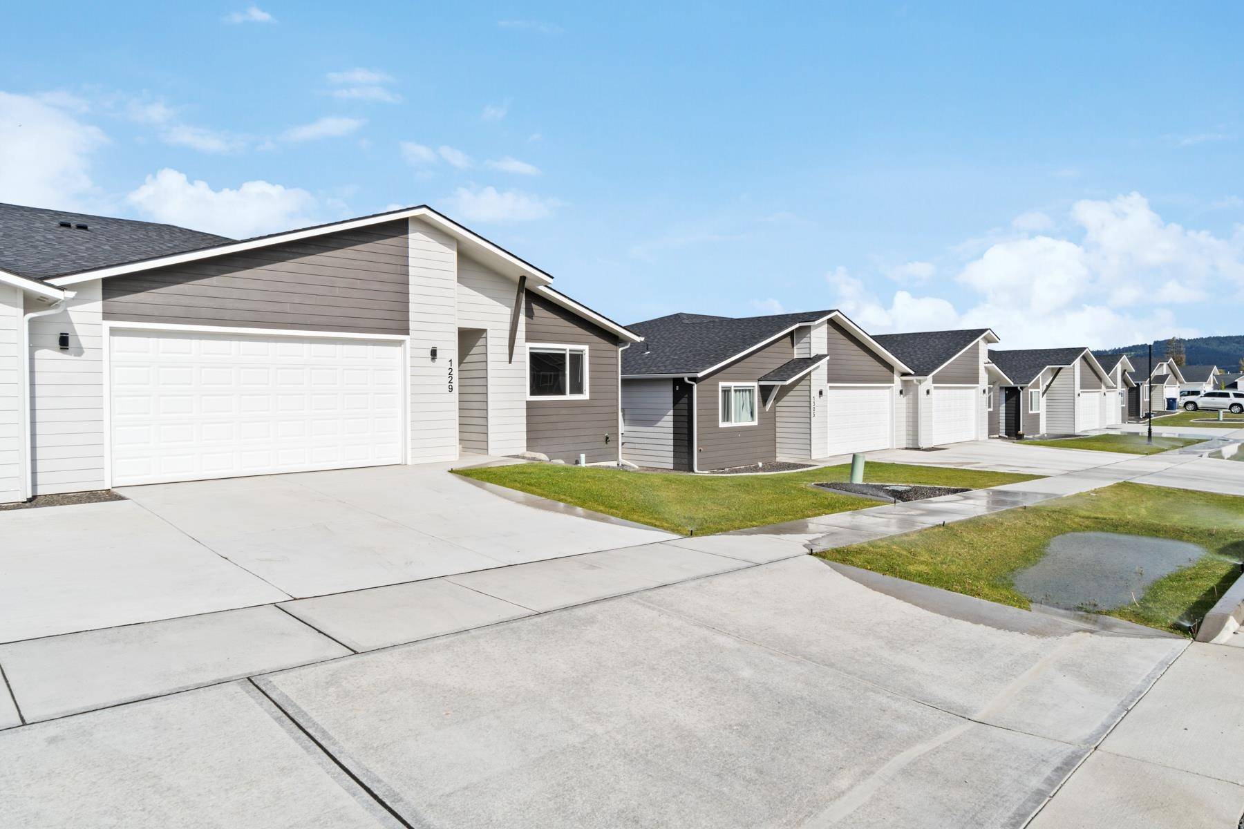 1519 N Bell St, Spokane Valley, WA 99016