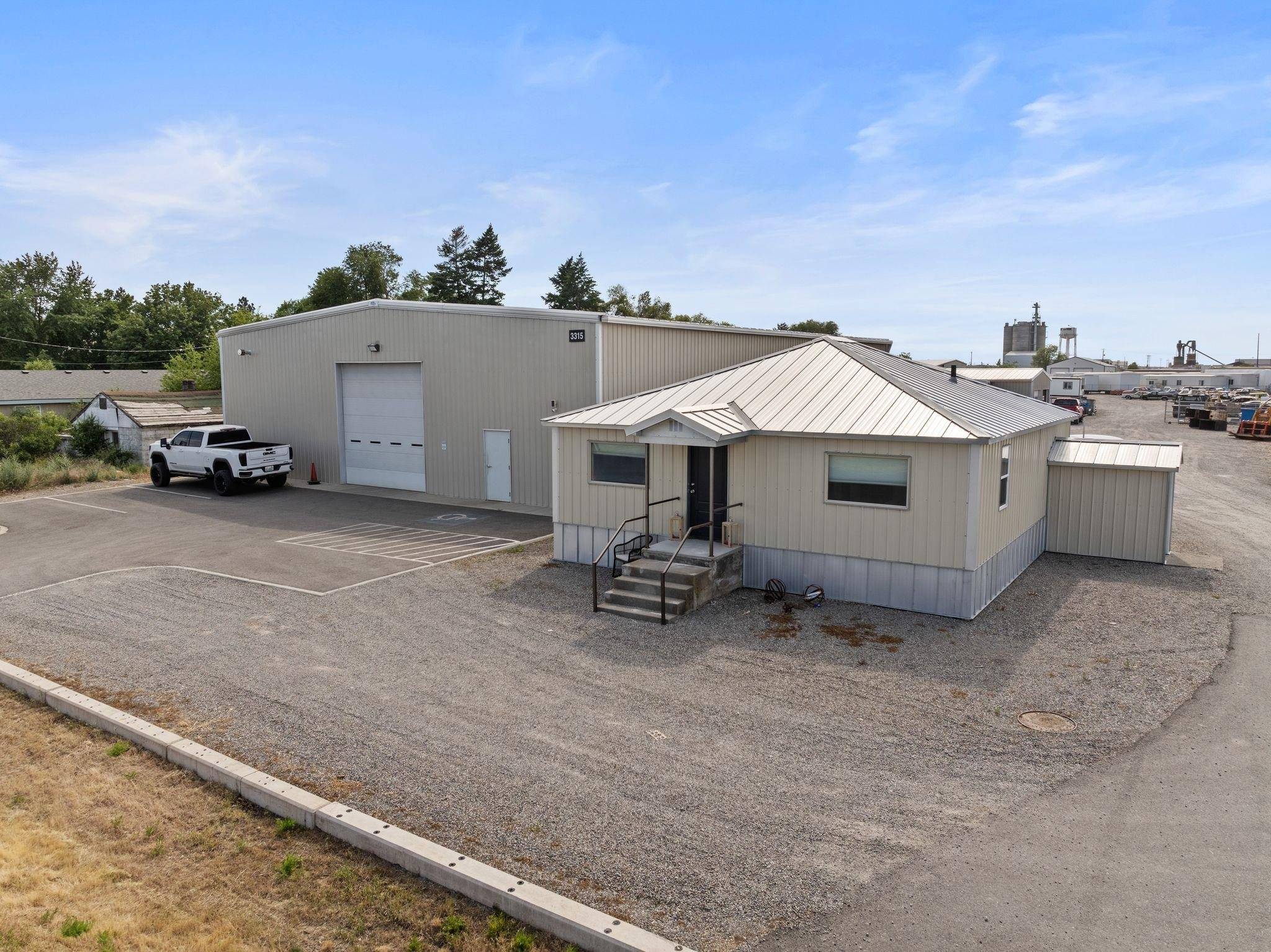 3315 N Tschirley Rd, Spokane Valley, WA 99216
