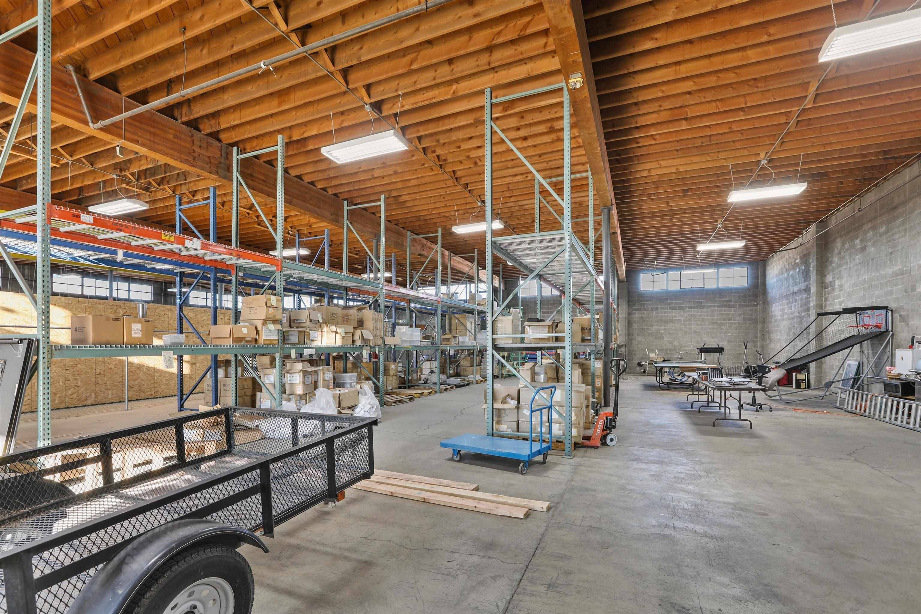 3303 E Ferry Ave, Spokane, WA 99202