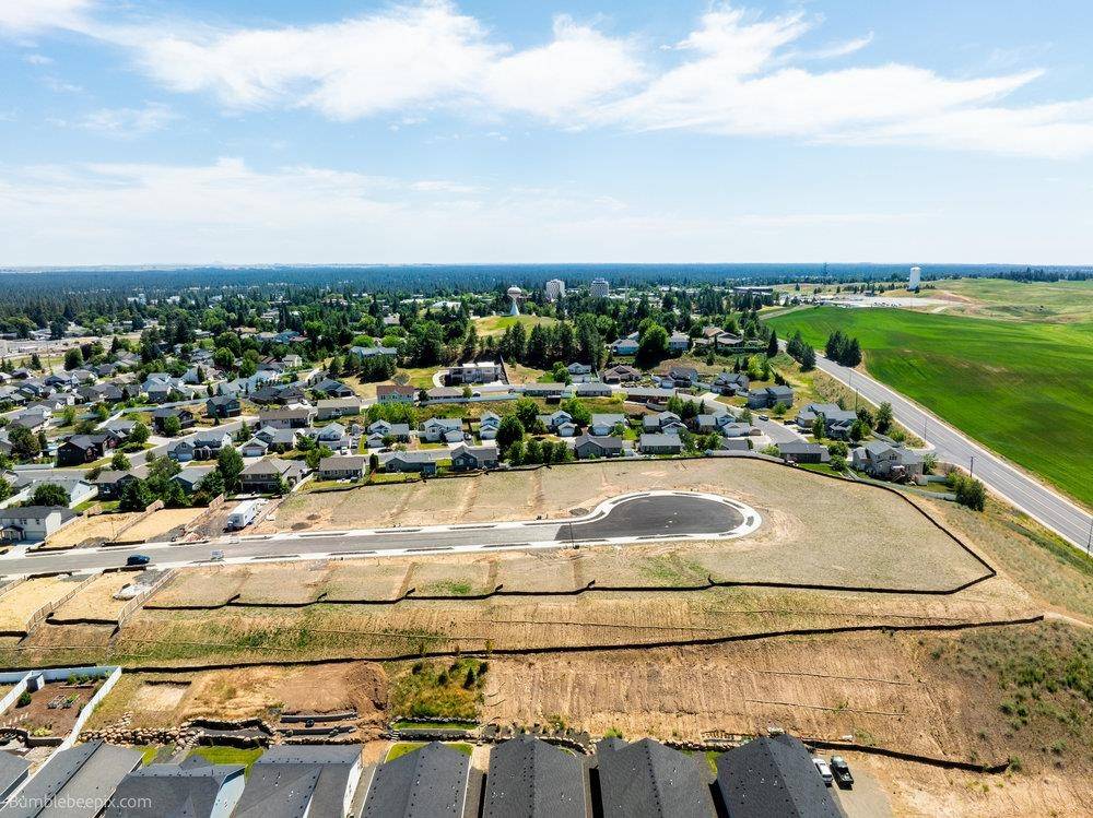 1027 Steptoe View Ln, Cheney, WA 99004
