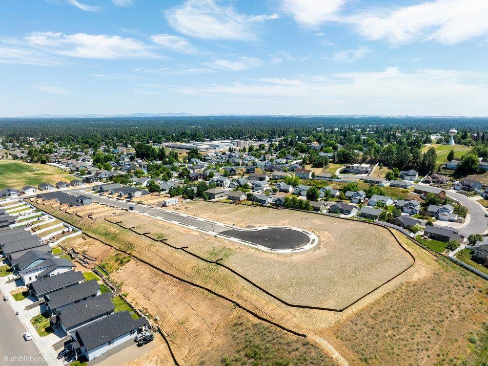 1018 Steptoe View Ln, Cheney, WA 99004