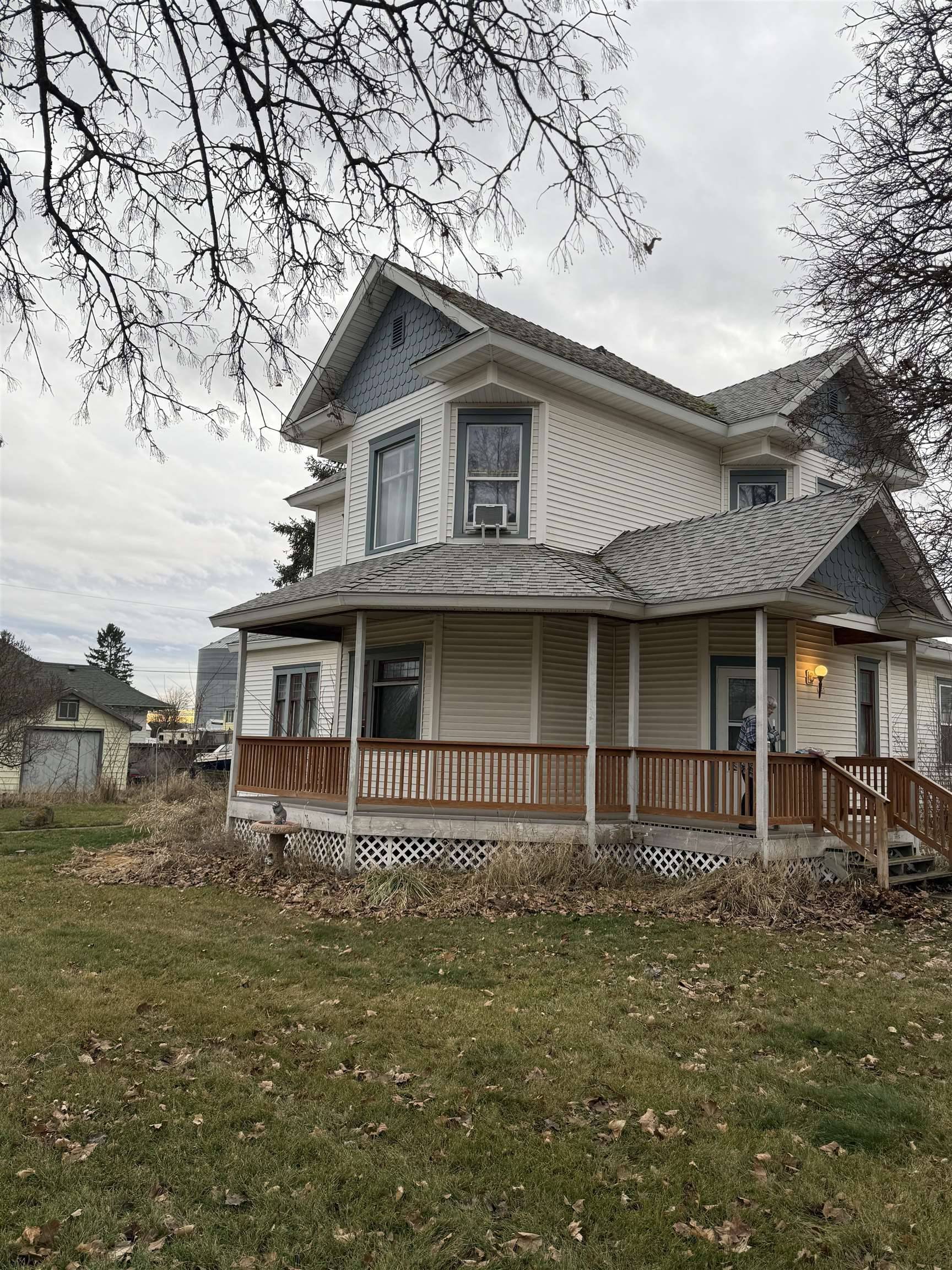 703 Washington St, Davenport, WA 99122