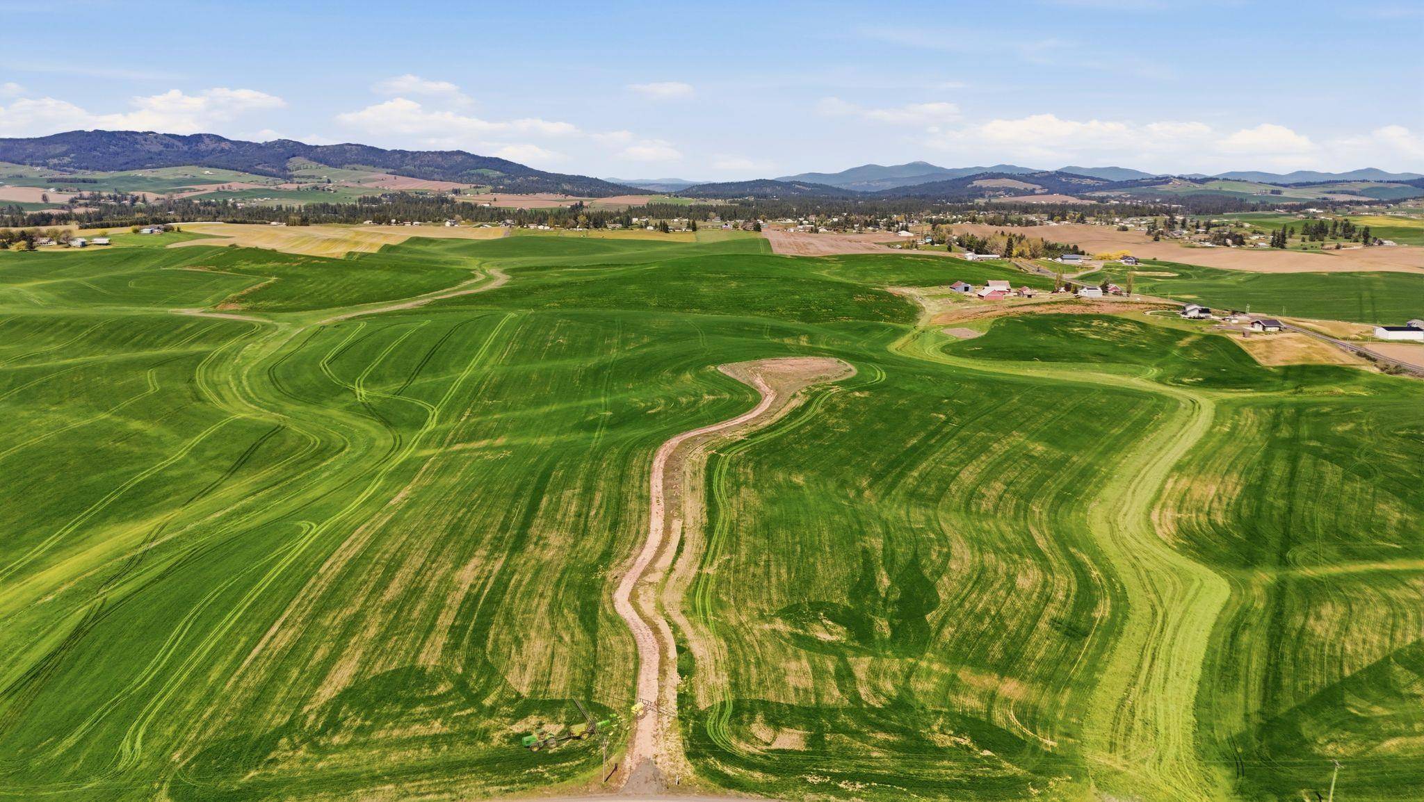 11879 E Elder Rd, Valleyford, WA 99036