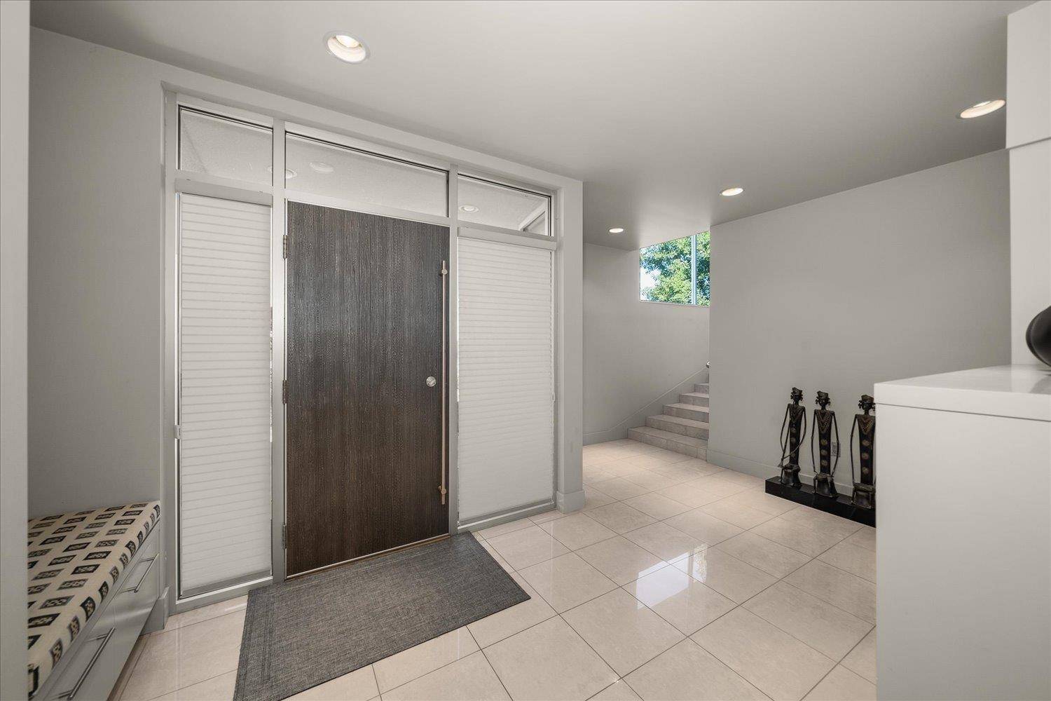 3223 S HIGH Dr, Spokane, WA 99203