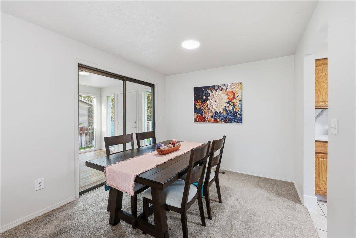 2722 S Cheryl Ct, Veradale, WA 99037