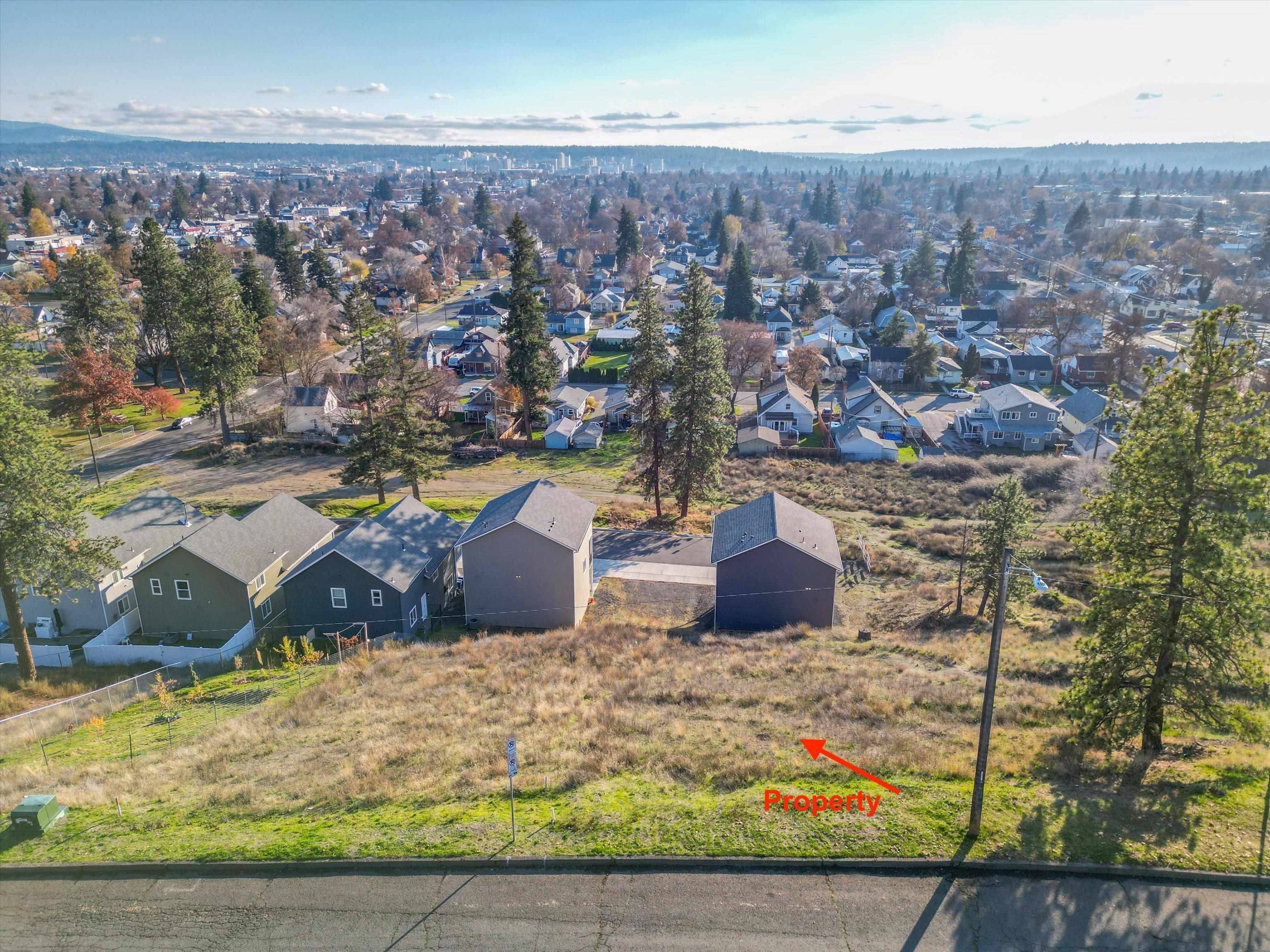 1229 W Courtland Ave, Spokane, WA 99205