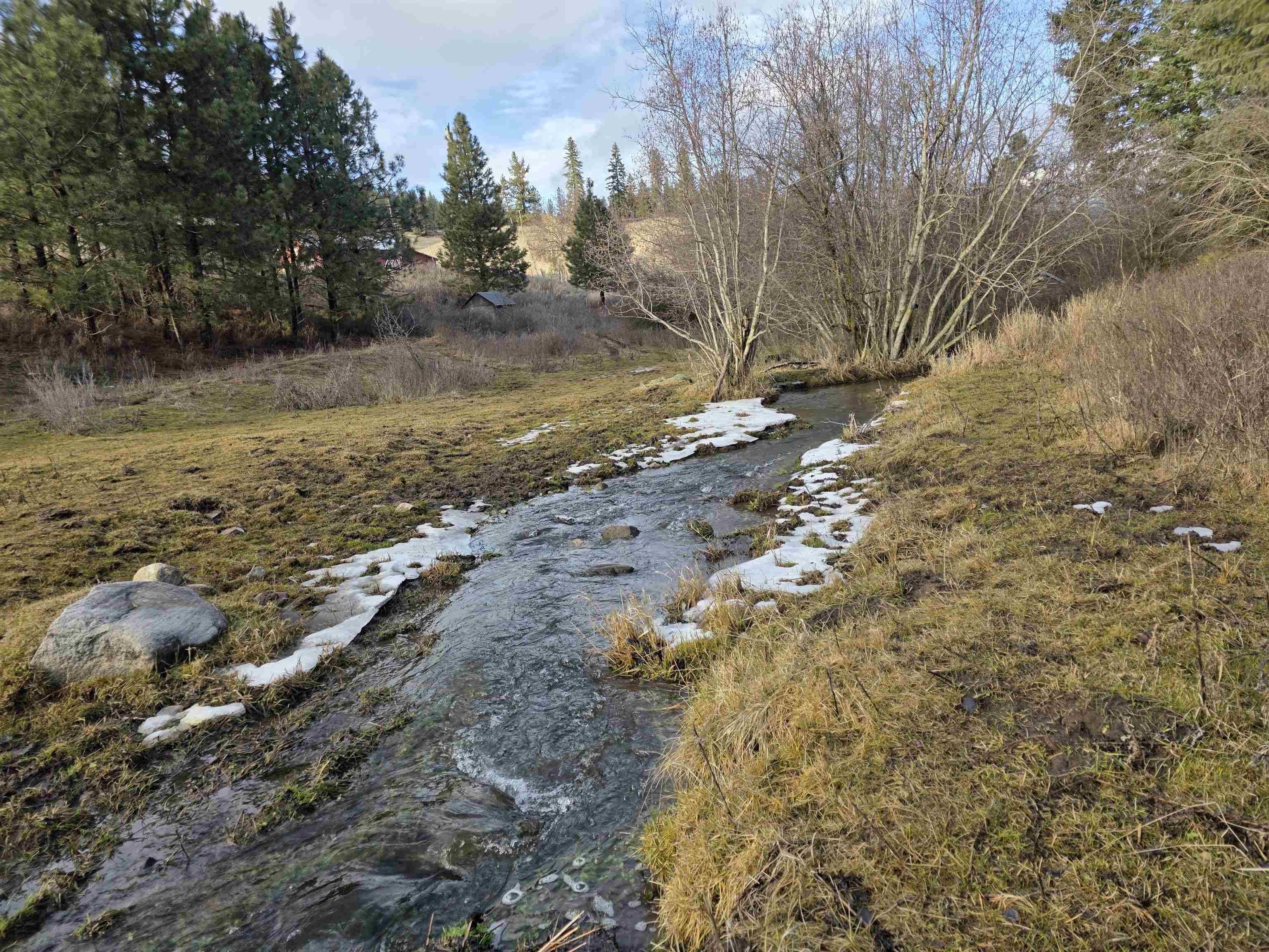 2477 Cedonia-Addy Rd, Addy, WA 99101