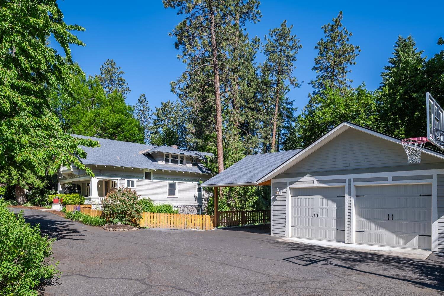 917 E 20TH Ave, Spokane, WA 99203