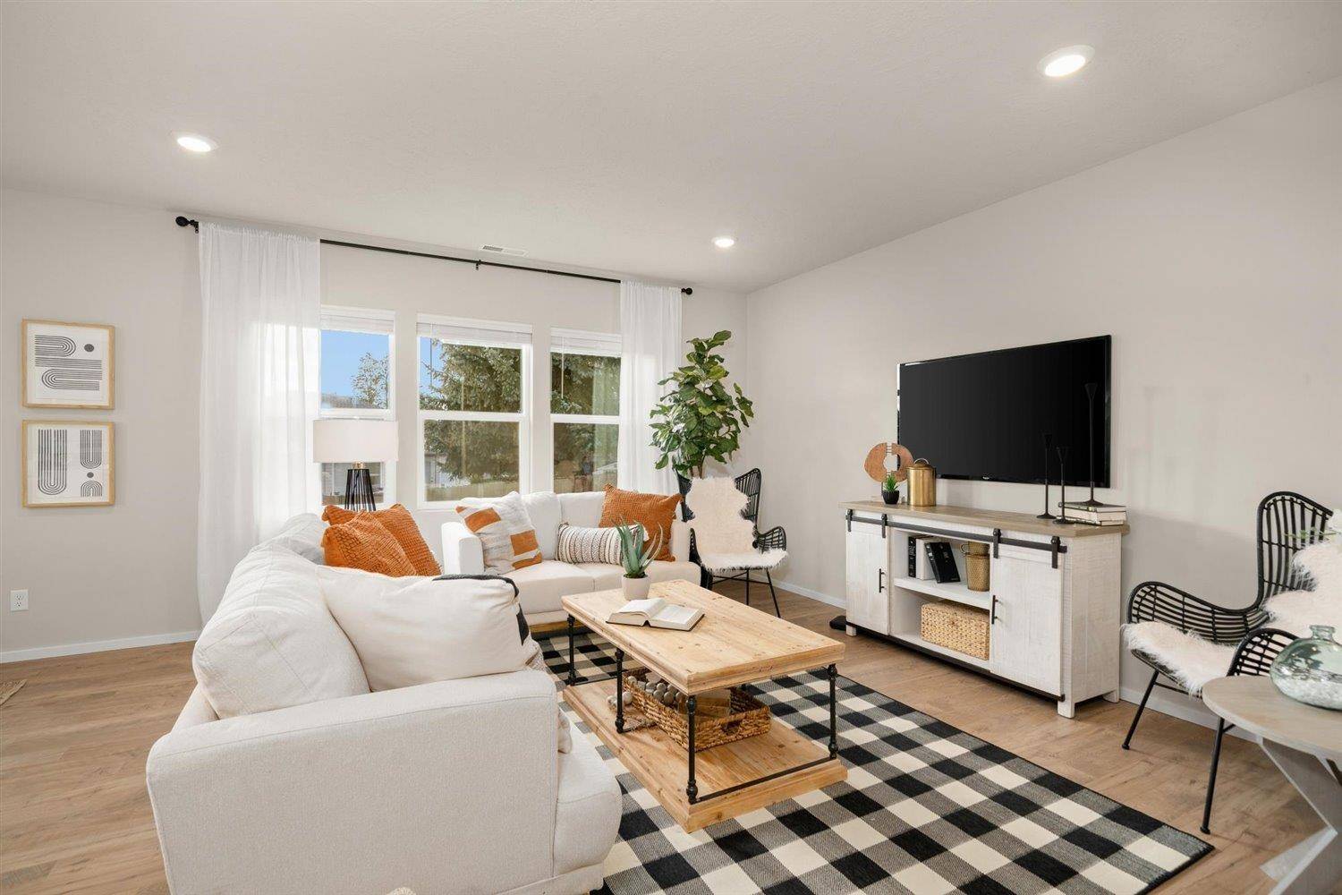 3631 S Blake Ln, Spokane, WA 99206