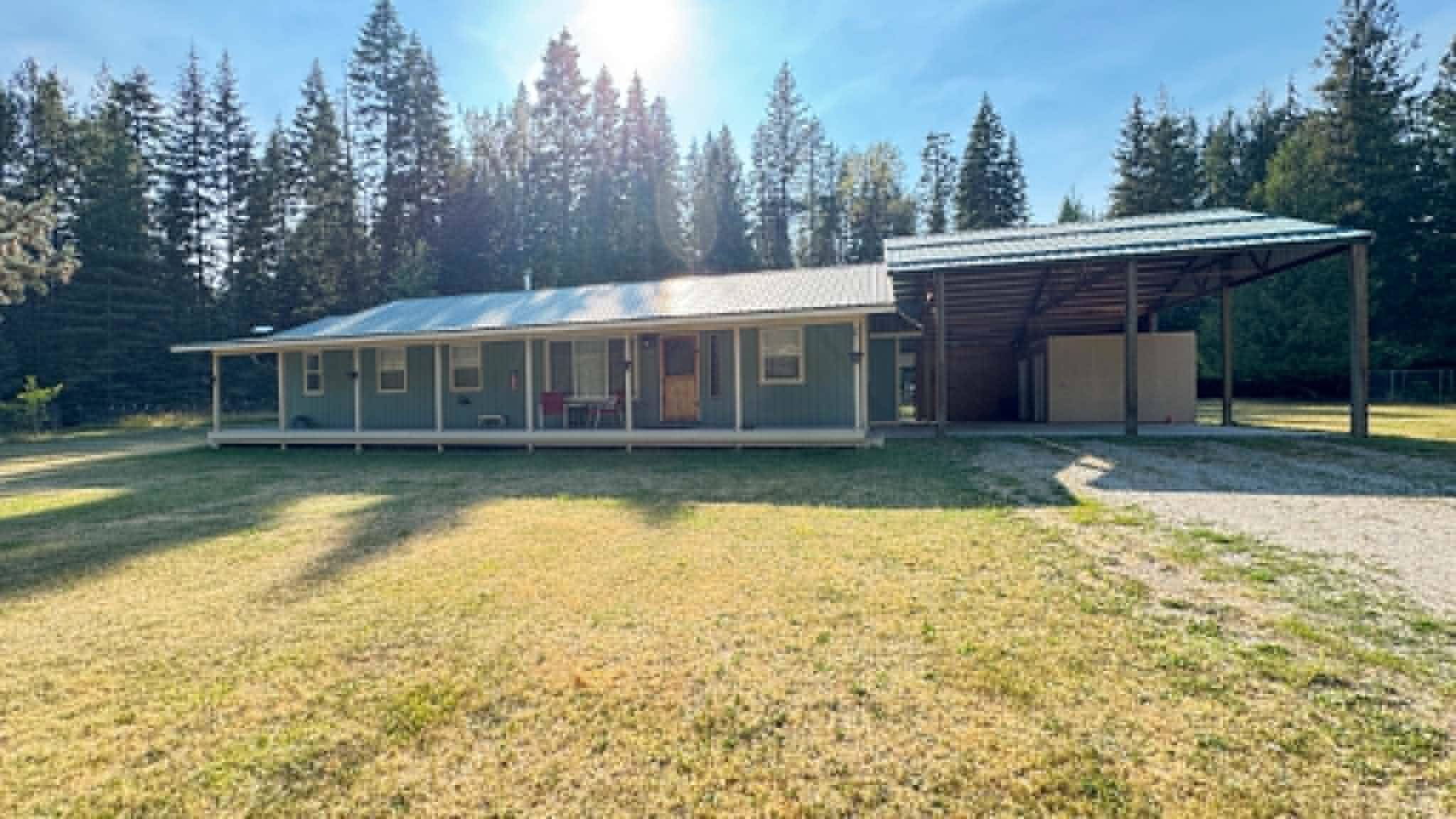 151 Park Ln, Cusick, WA 99119