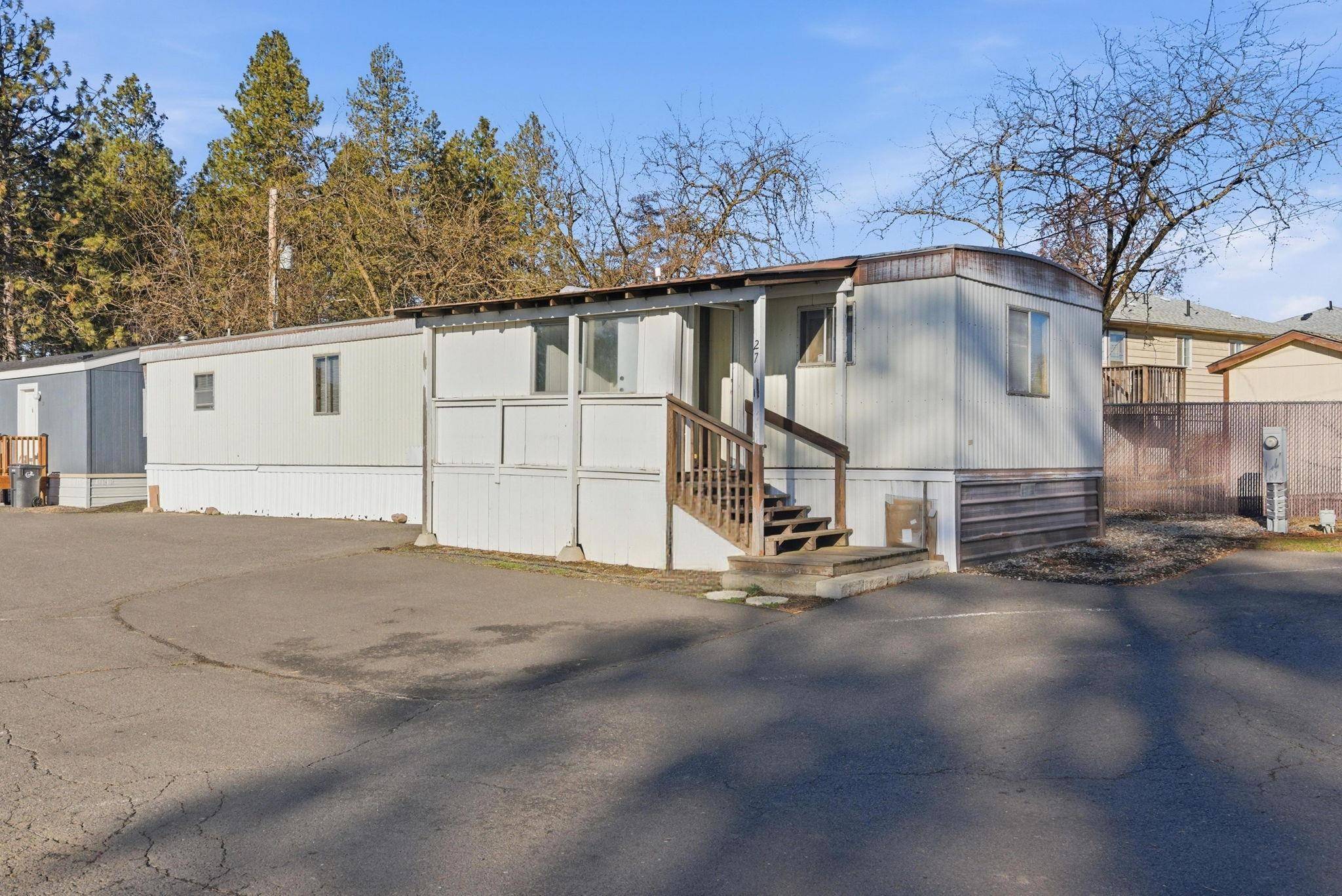 840 W 1ST St ##27, Cheney, WA 99004