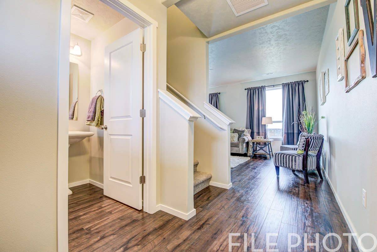 11 N DRUMMOND St, Spokane Valley, WA 99016