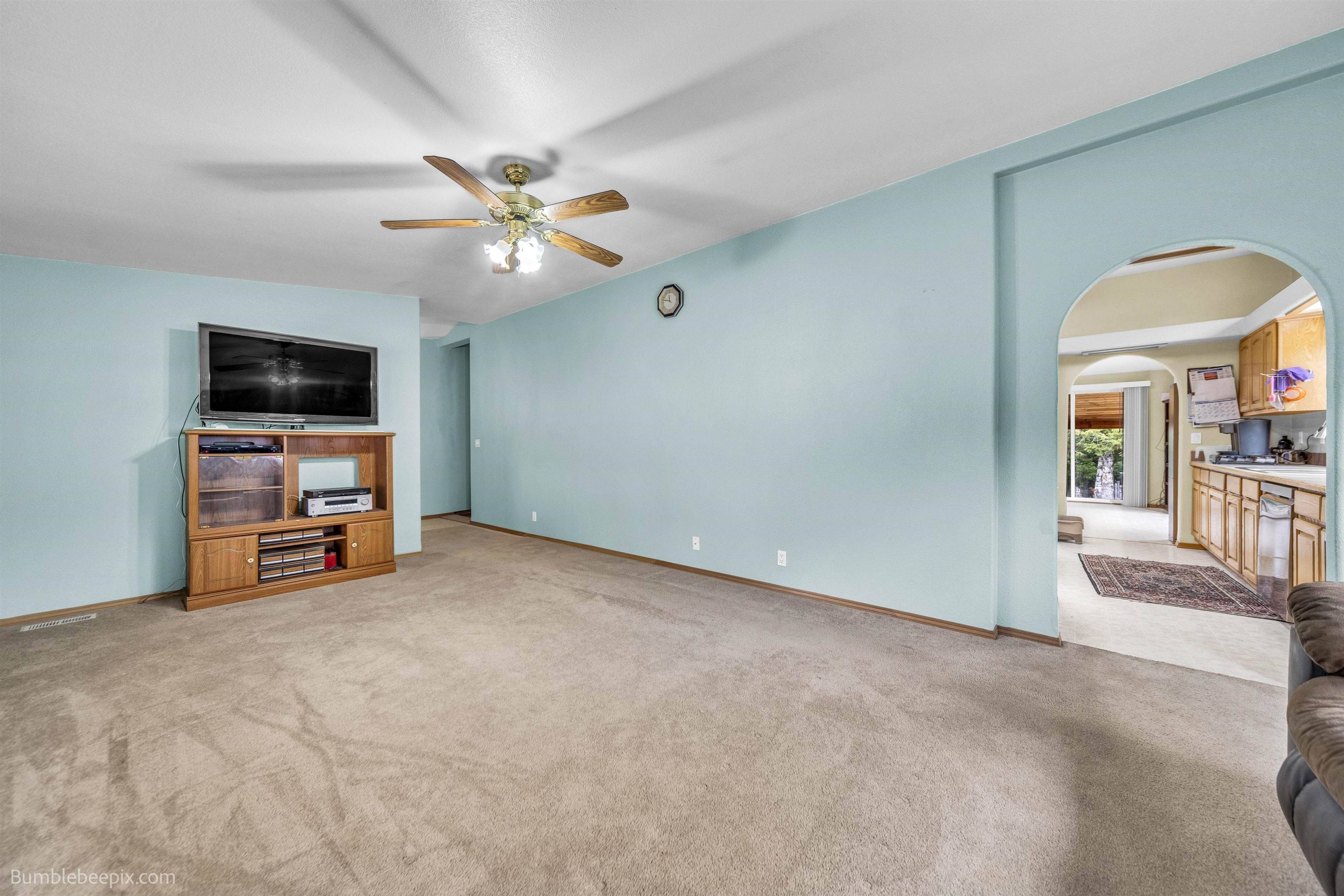 263 Fourspots Rd, Cusick, WA 99119