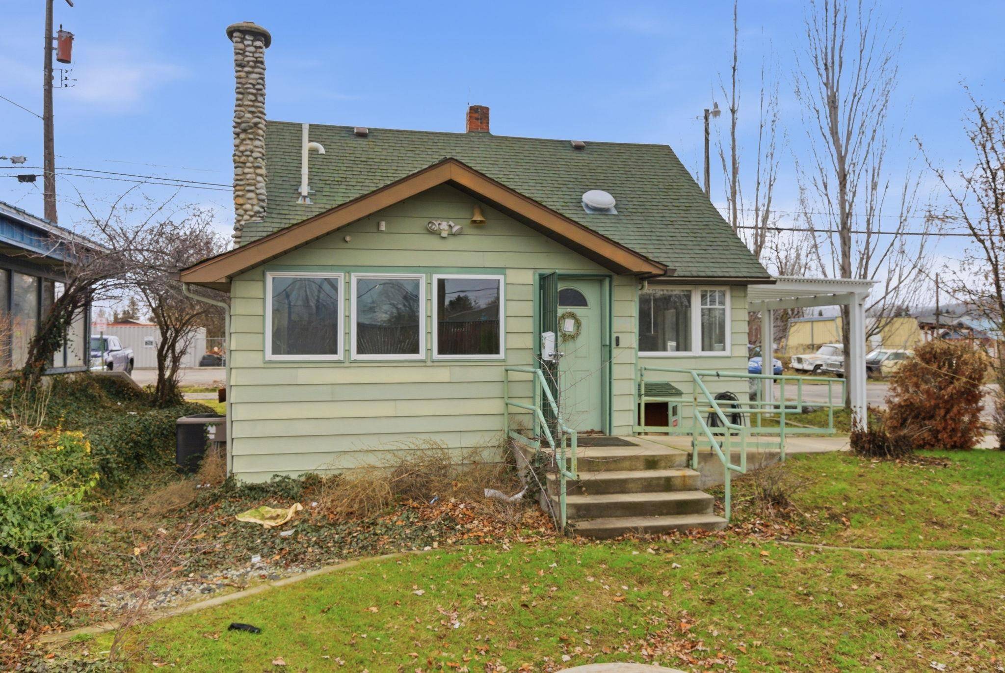 11928 E Sprague Ave, Spokane Valley, WA 99206