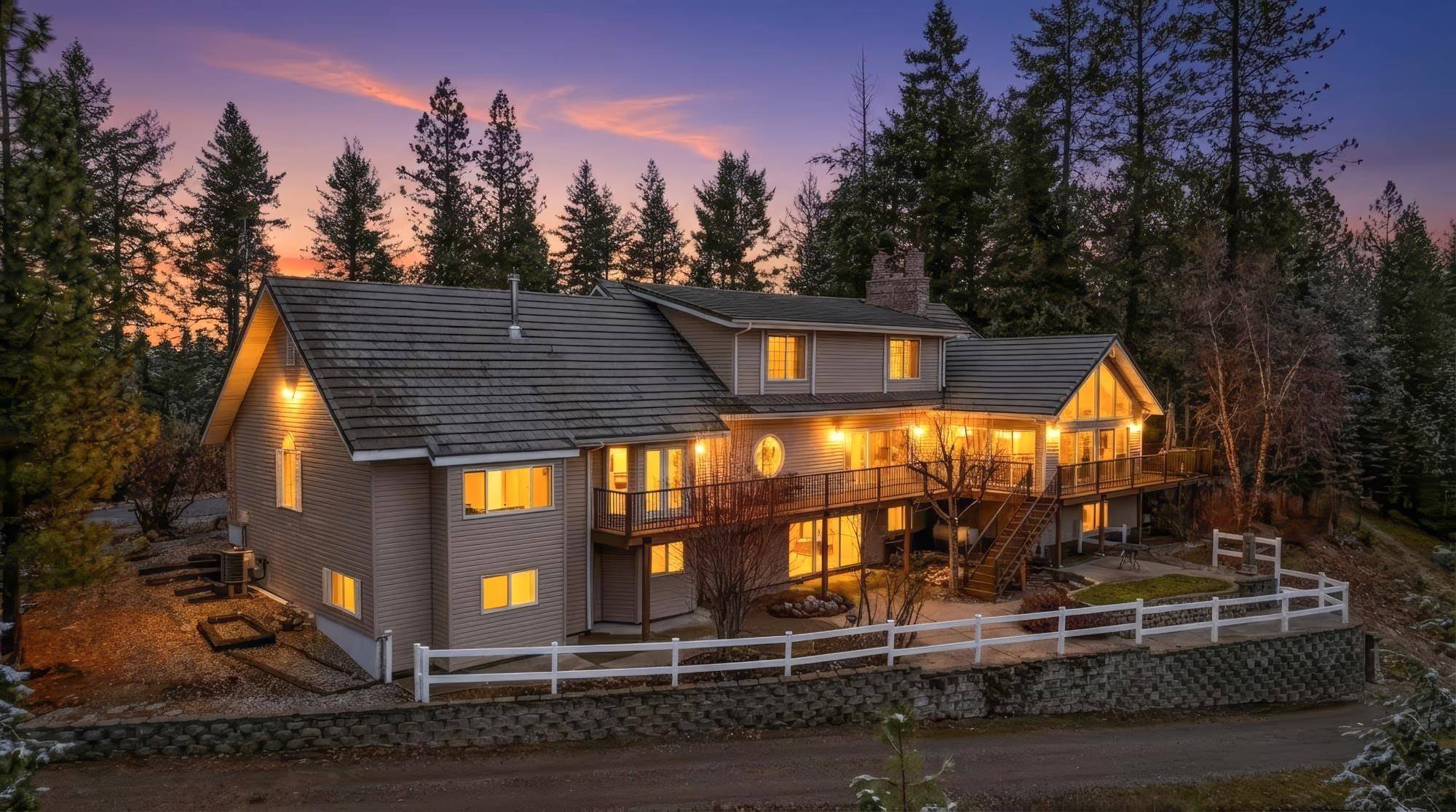 21727 N Vista Cir, Colbert, WA 99005