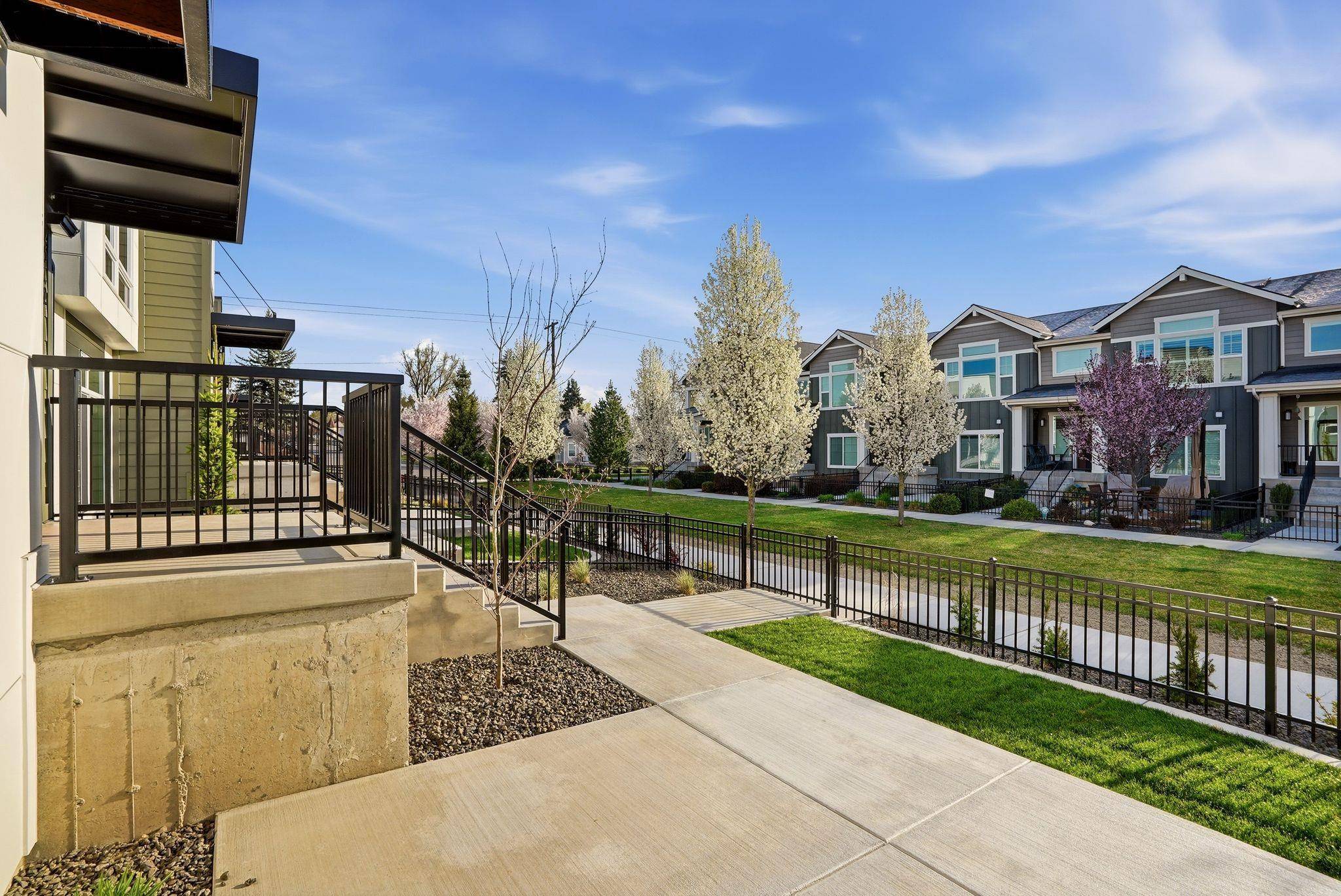 2512 W Summit Pkwy, Spokane, WA 99201