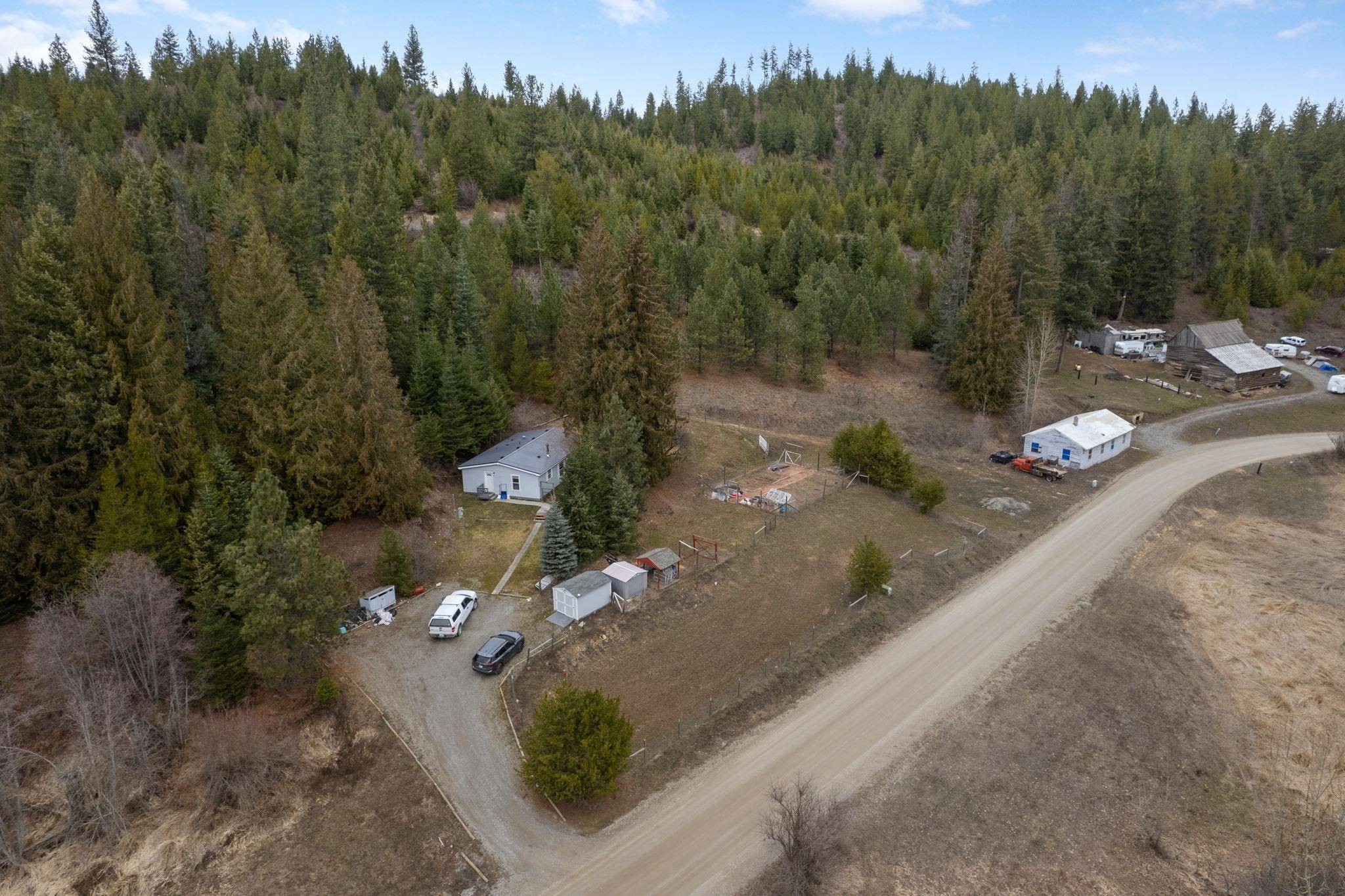 35007 N Blanchard Creek Rd, Newport, WA 99156