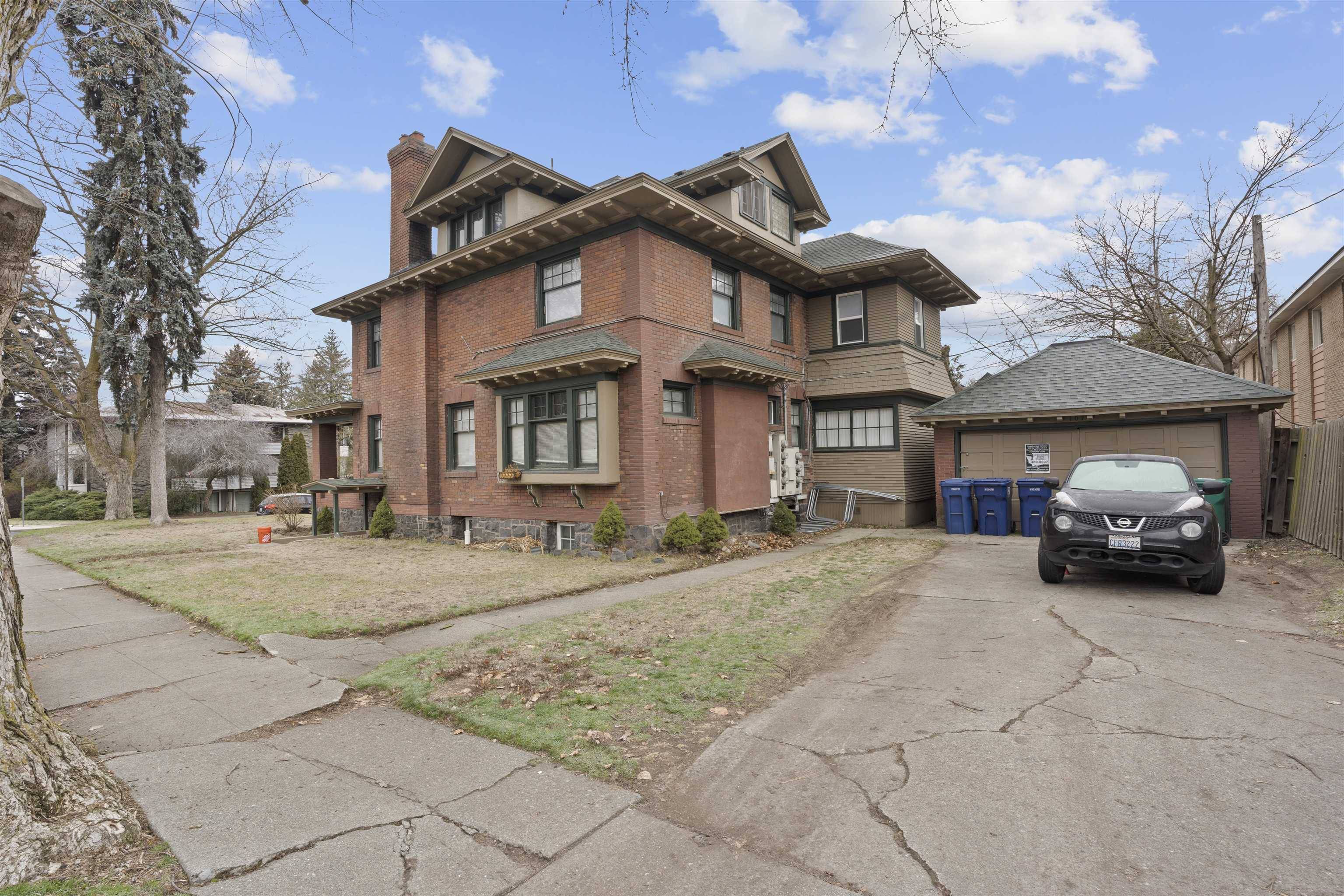 927 S Adams St, Spokane, WA 99204