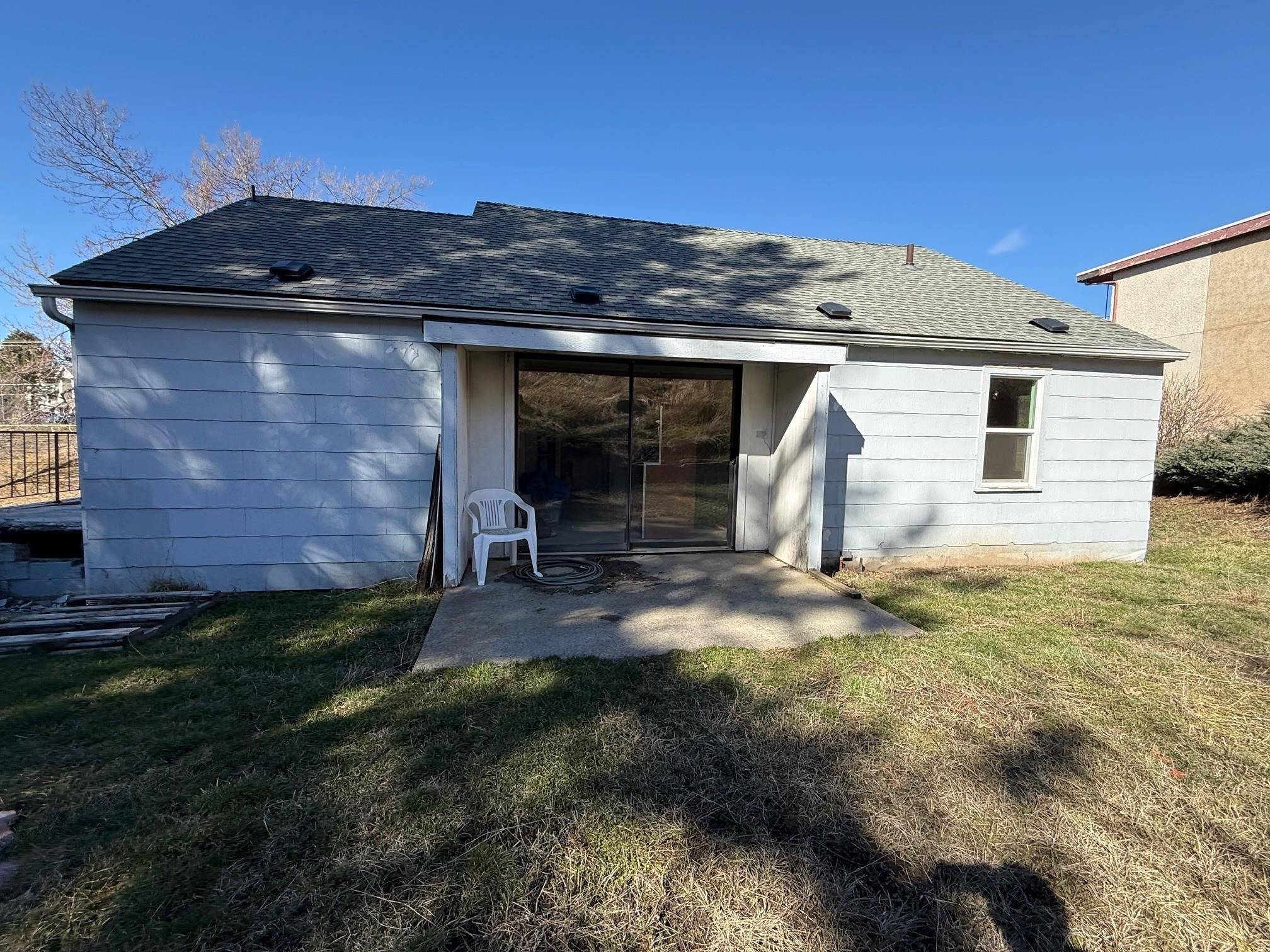 1275 NE Valley Rd, Pullman, WA 99163