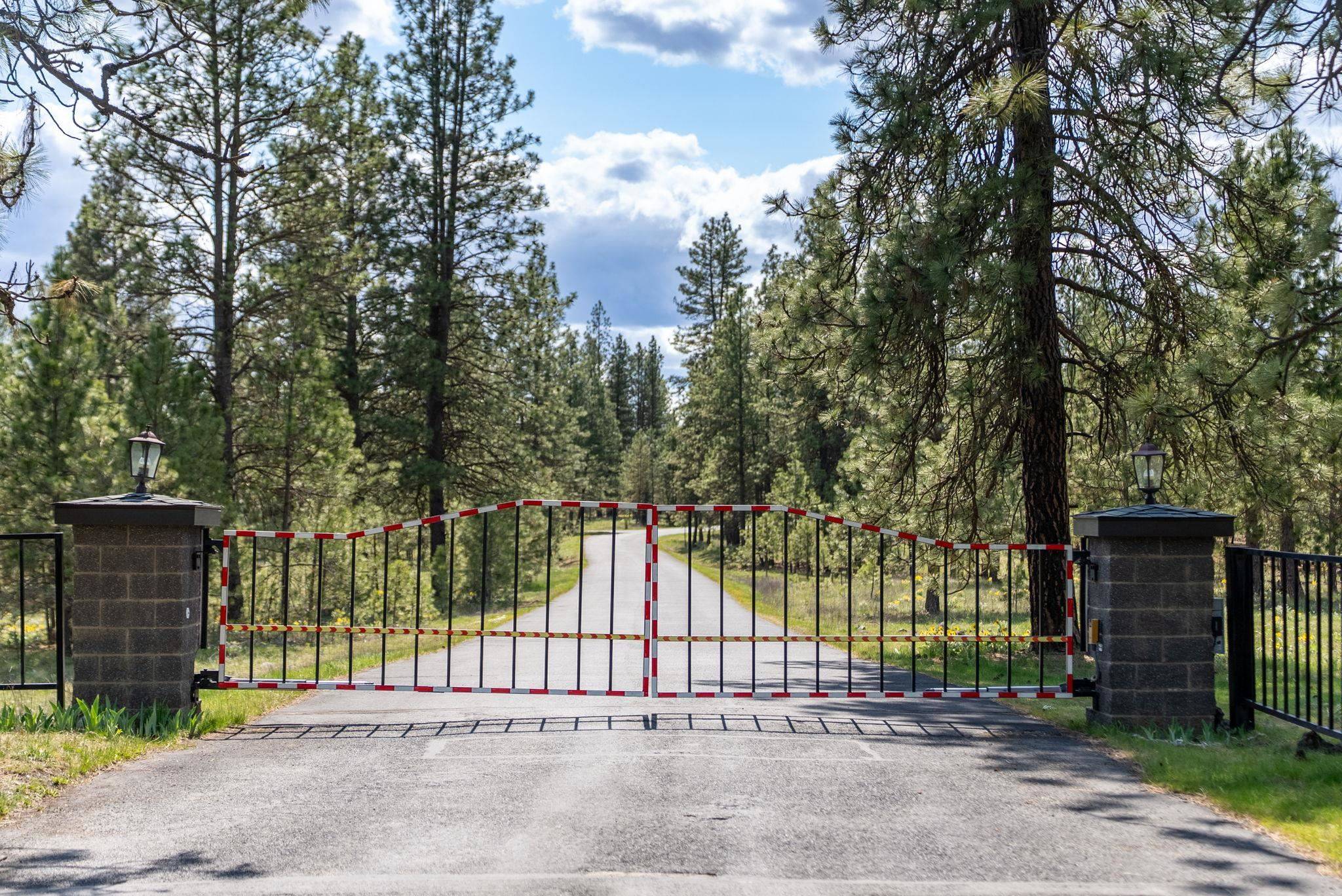 5101 W Morning Ln, Spokane, WA 99224