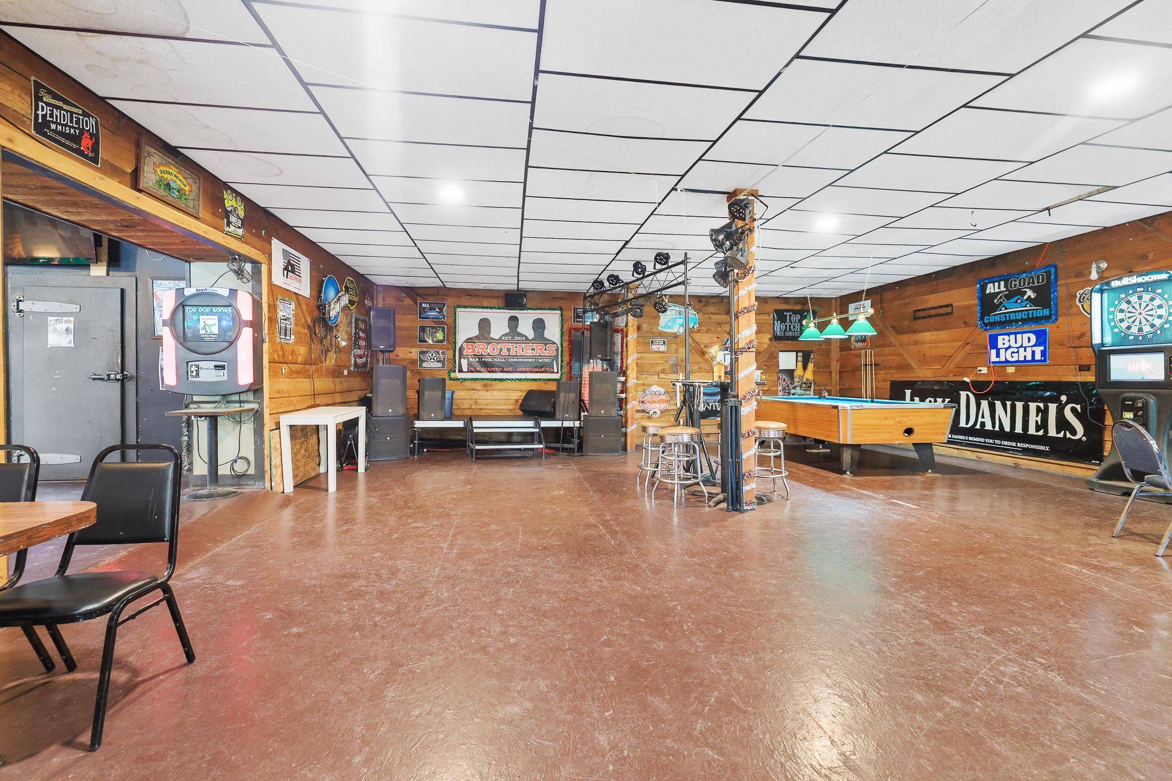 111 W Shaffer Ave, Springdale, WA 99173