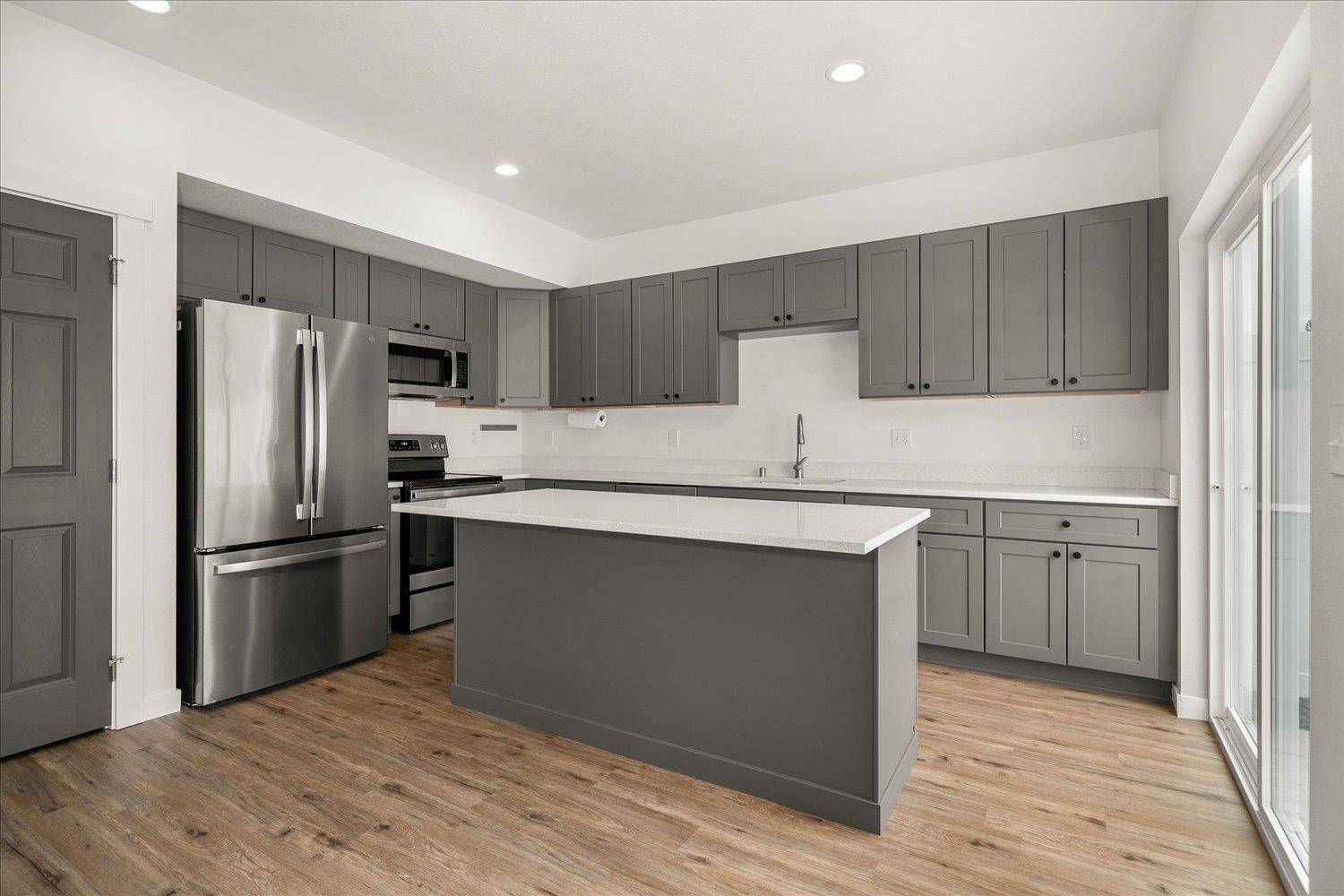 12809 N Jaydee Ln, Spokane, WA 99208