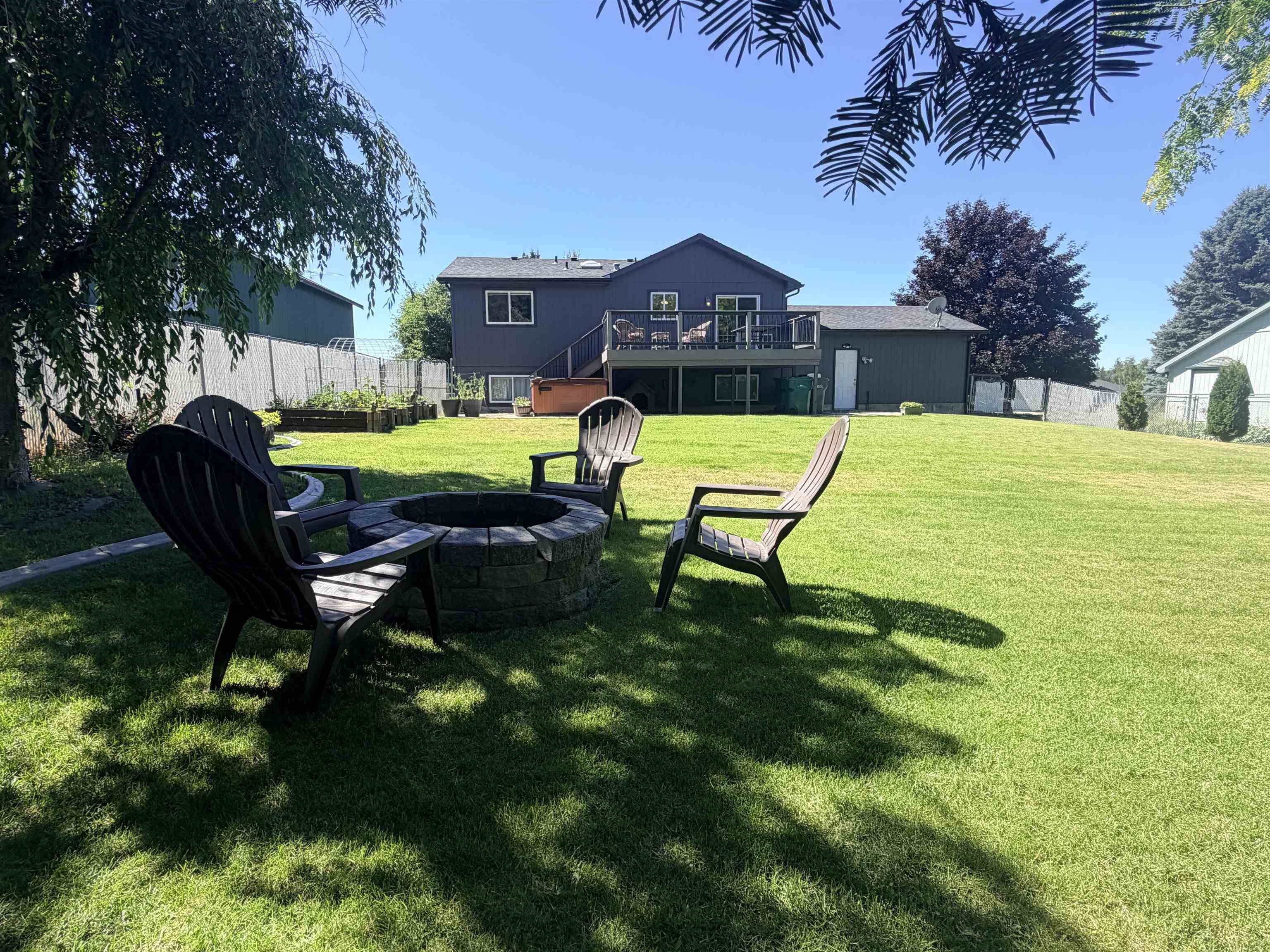 517 E Westcrest Ave, Colbert, WA 99005
