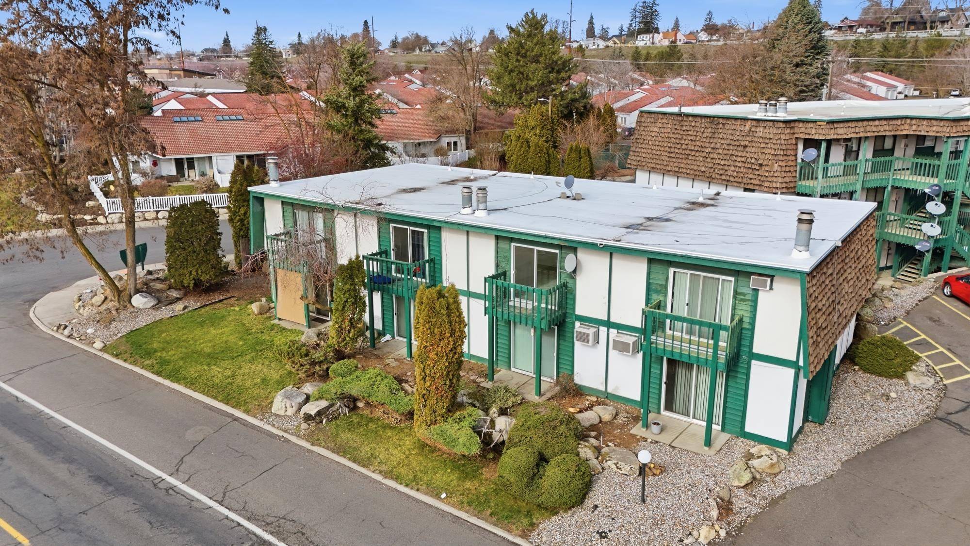 2121 E Upriver Dr ##3, Spokane, WA 99207