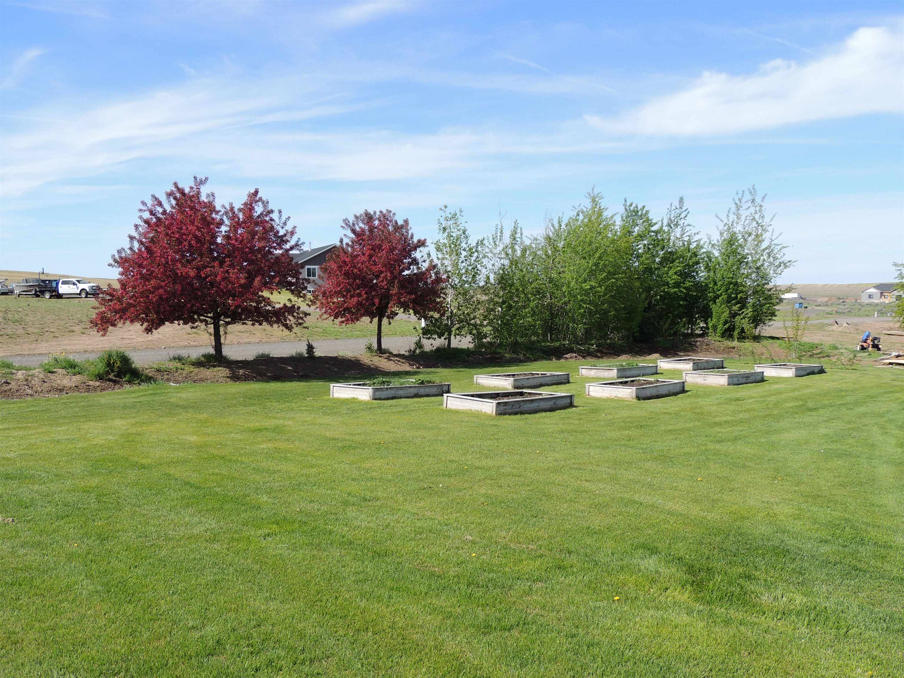38250 Fitness Ln. E, Davenport, WA 99122