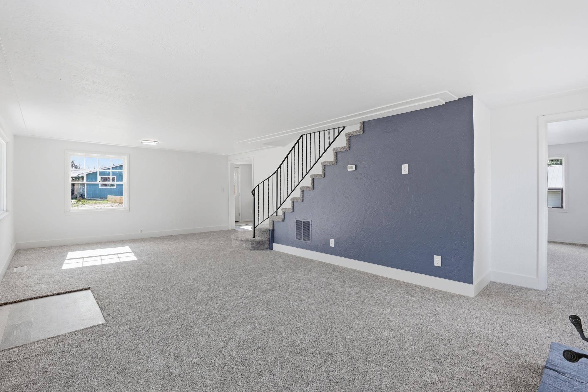 6423 N Washington St, Spokane, WA 99208