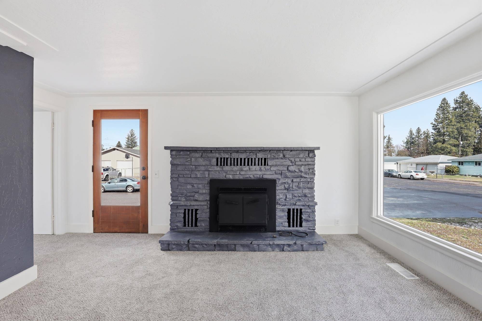 6423 N Washington St, Spokane, WA 99208