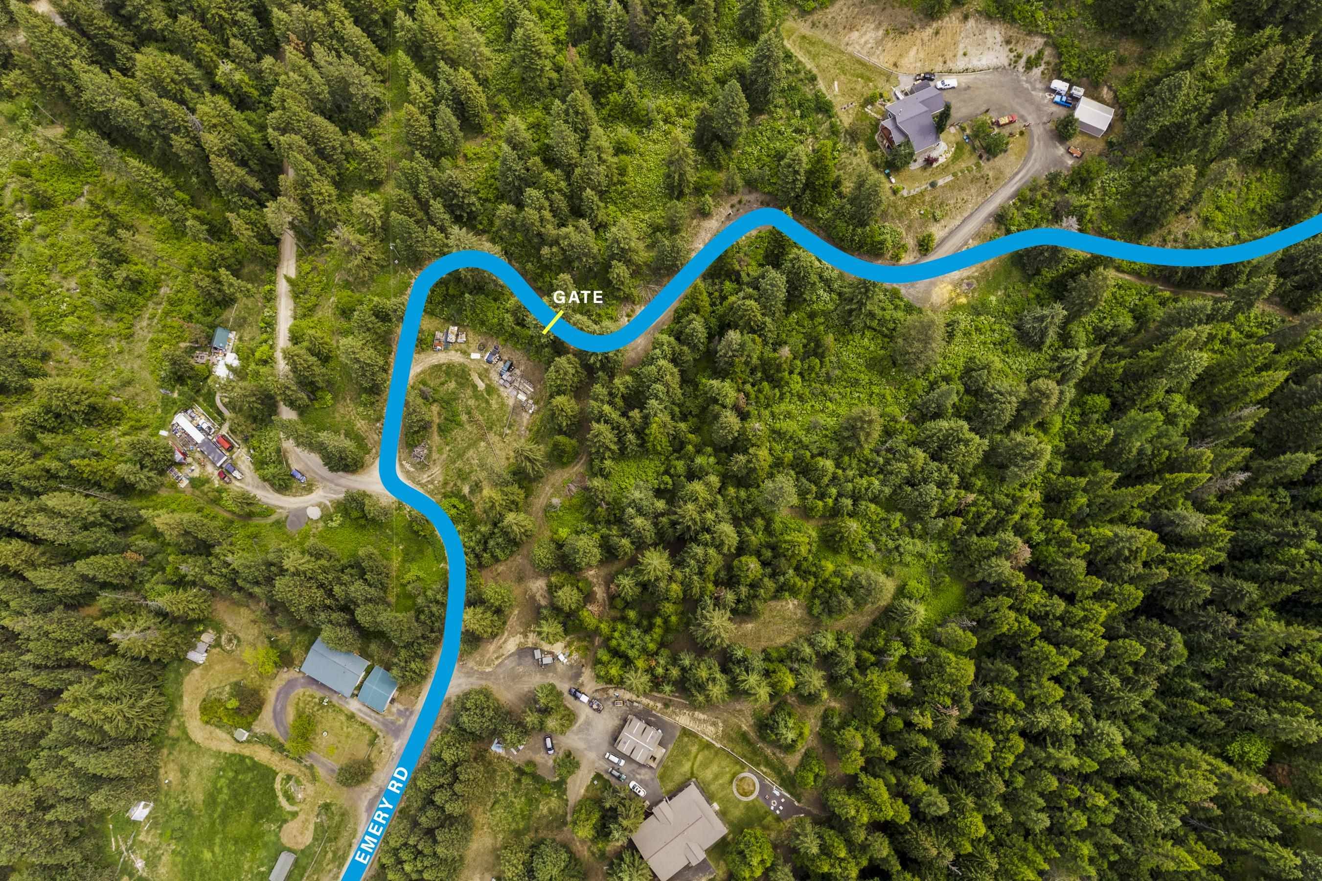 15124 E Emery Rd, Chattaroy, WA 99003