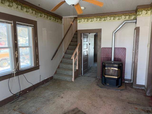108 N 2nd St, Harrington, WA 99134