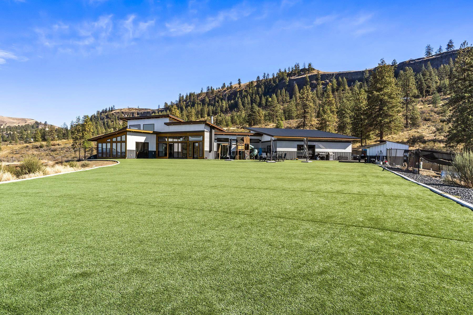 29249 E Rock Land WAY #29249 Rock Land Way East, Seven Bays, WA 99122