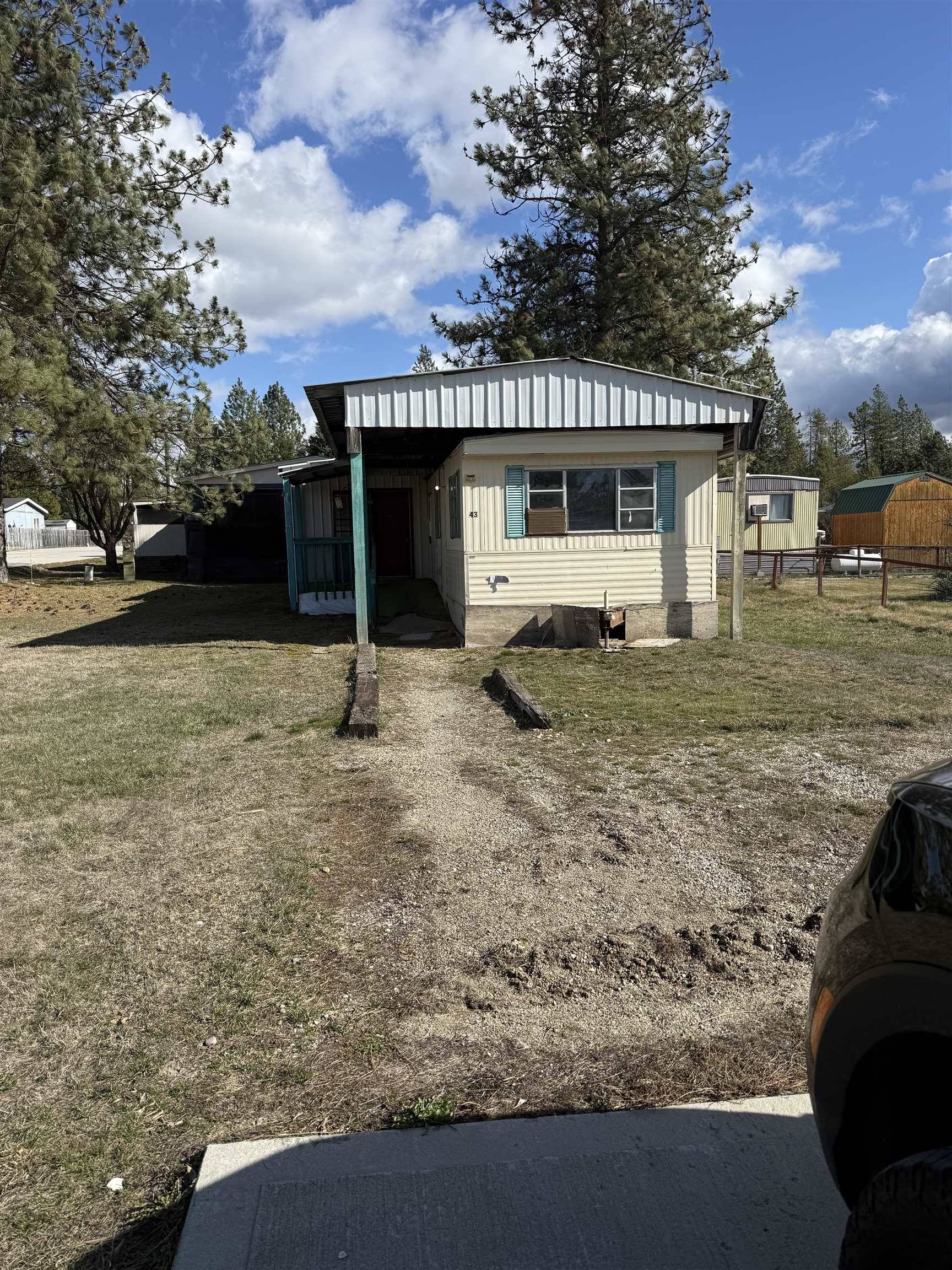 40414 Newport Hwy #43, Elk, WA 99009