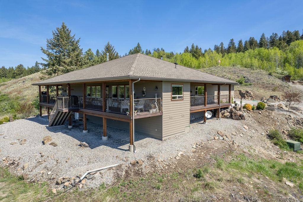 354 Vulcan Mountain Rd, Curlew, WA 99118