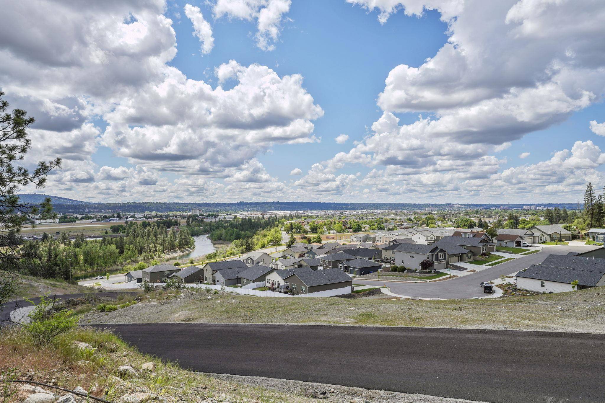 3323 N Stanley Rd, Spokane, WA 99217