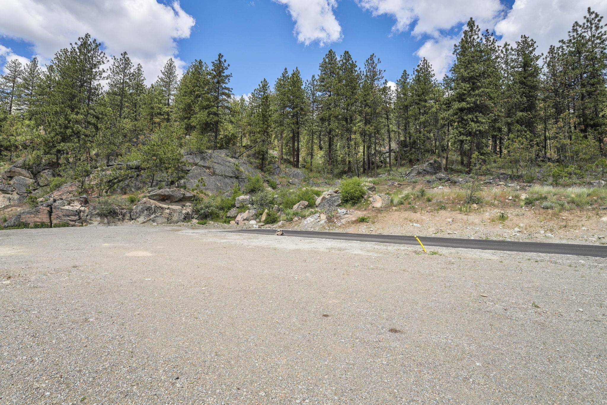 3323 N Stanley Rd, Spokane, WA 99217