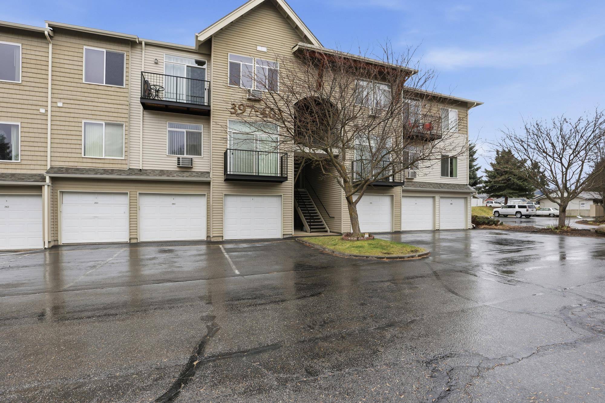 22855 E Country Vista Dr #399, Liberty Lake, WA 99019