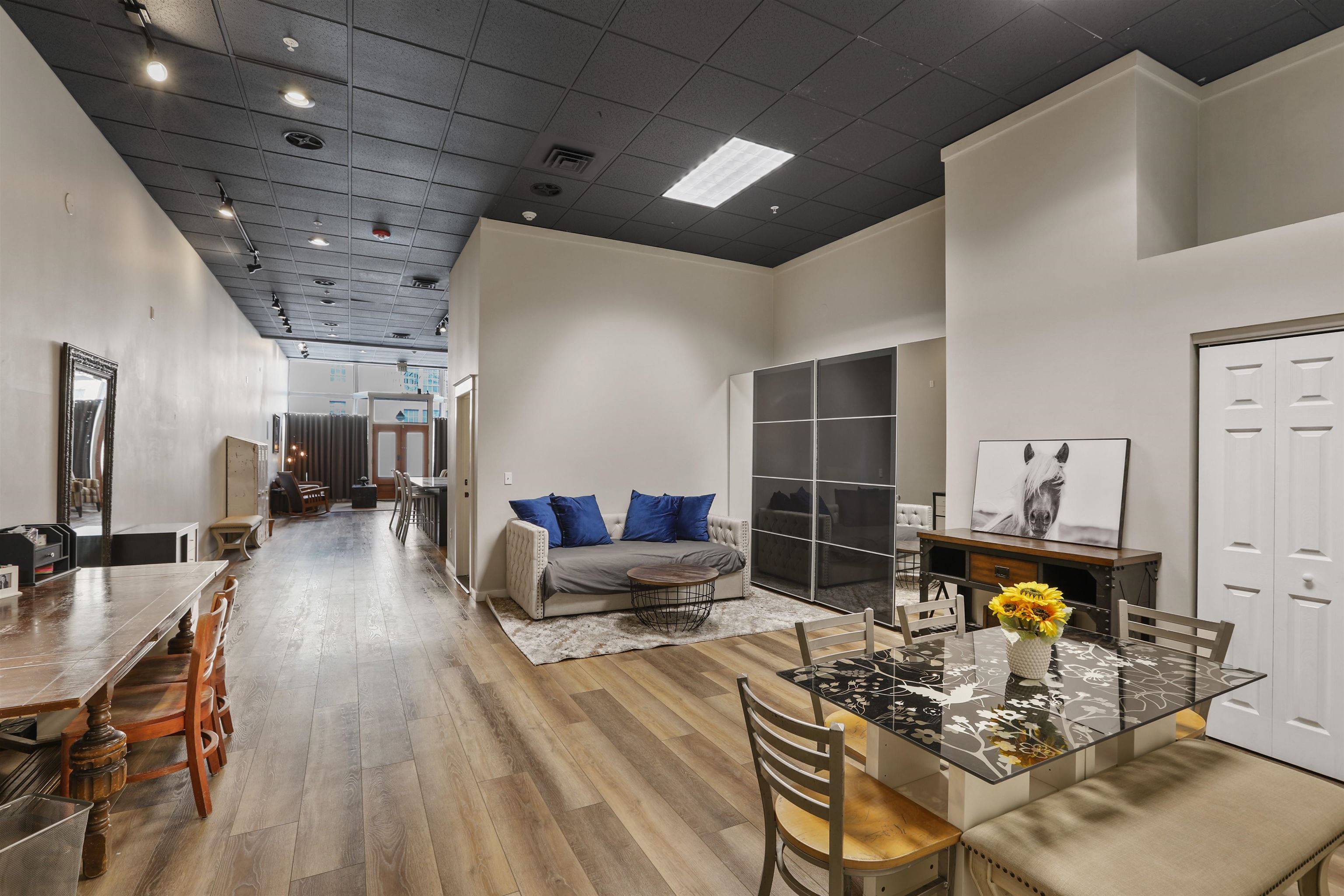 423 W 1st Ave #110, Spokane, WA 99201