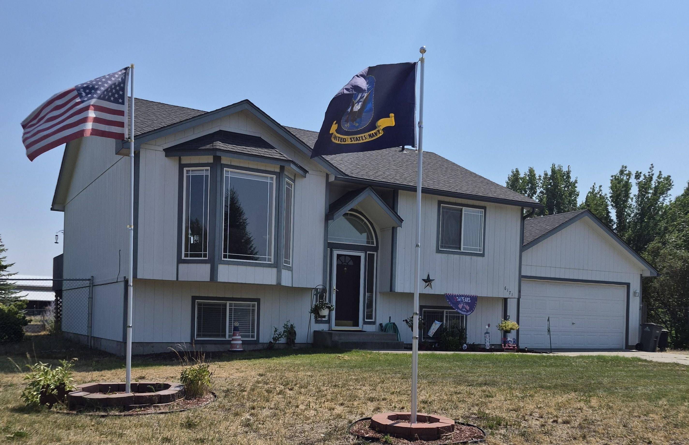 6171 Moriah Dr, Nine Mile Falls, WA 99026-0000