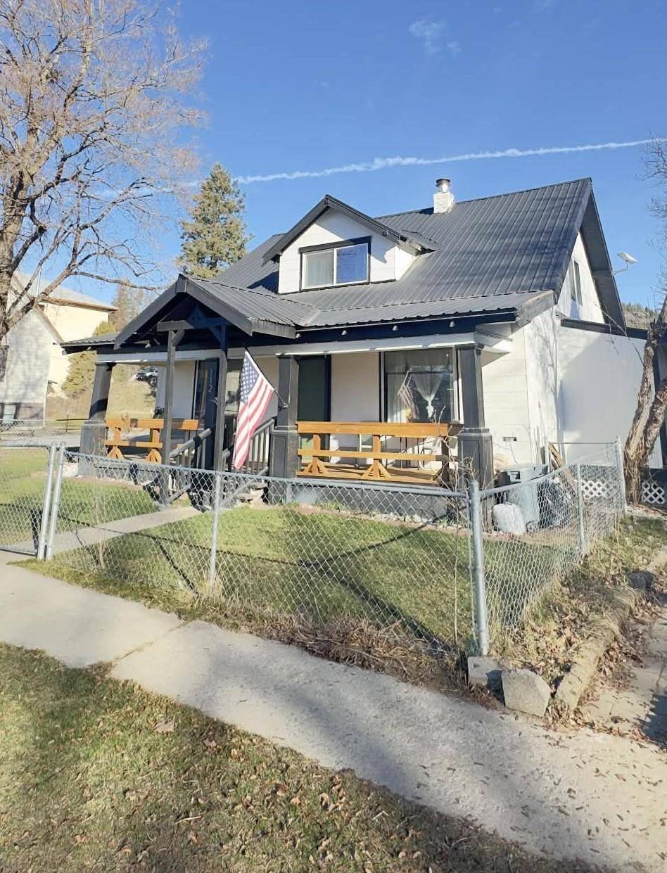 112 Houghton St, Ione, WA 99139