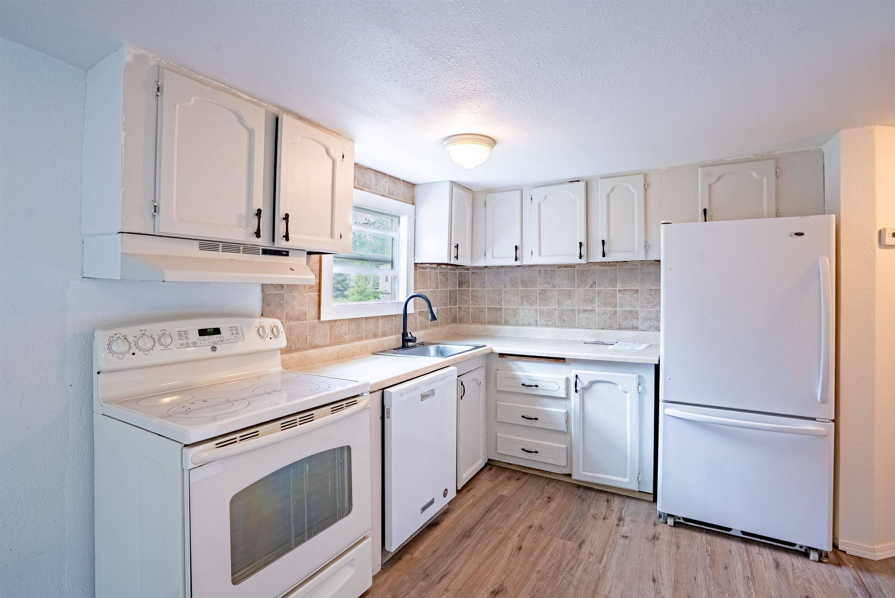 34124 N Newport Hwy ##18, Chattaroy, WA 99003