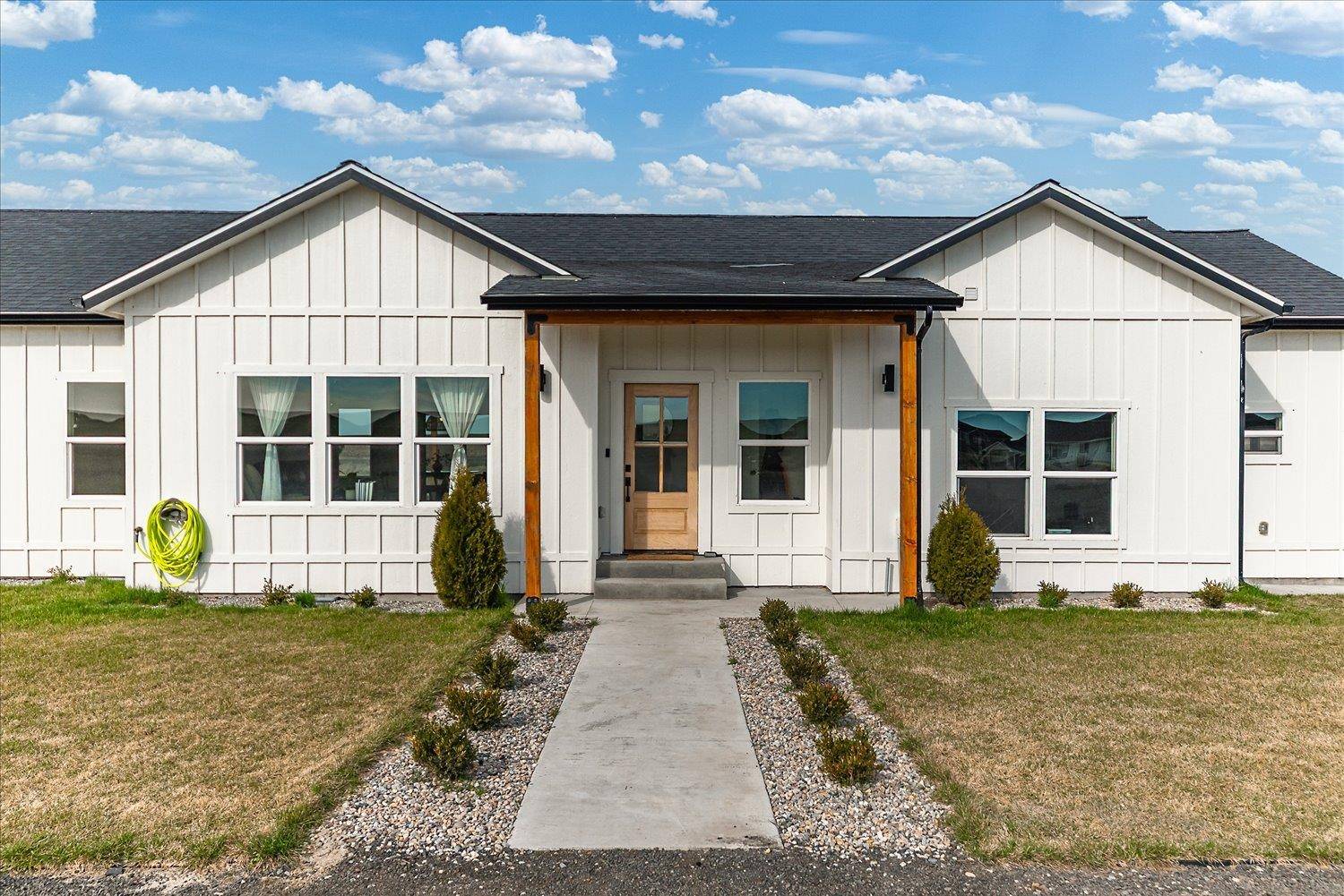 25741 Westfield Ln, Davenport, WA 99122