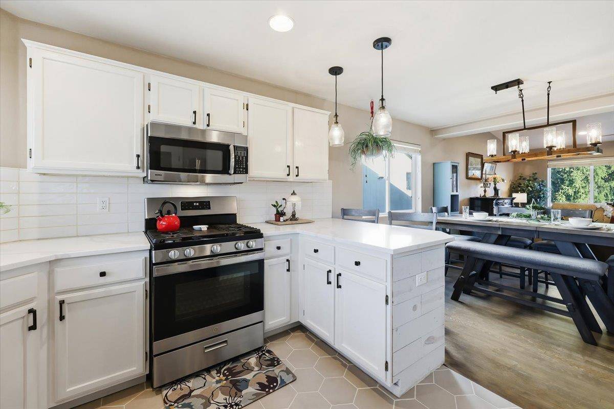 3211 E 43rd Ave, Spokane, WA 99223